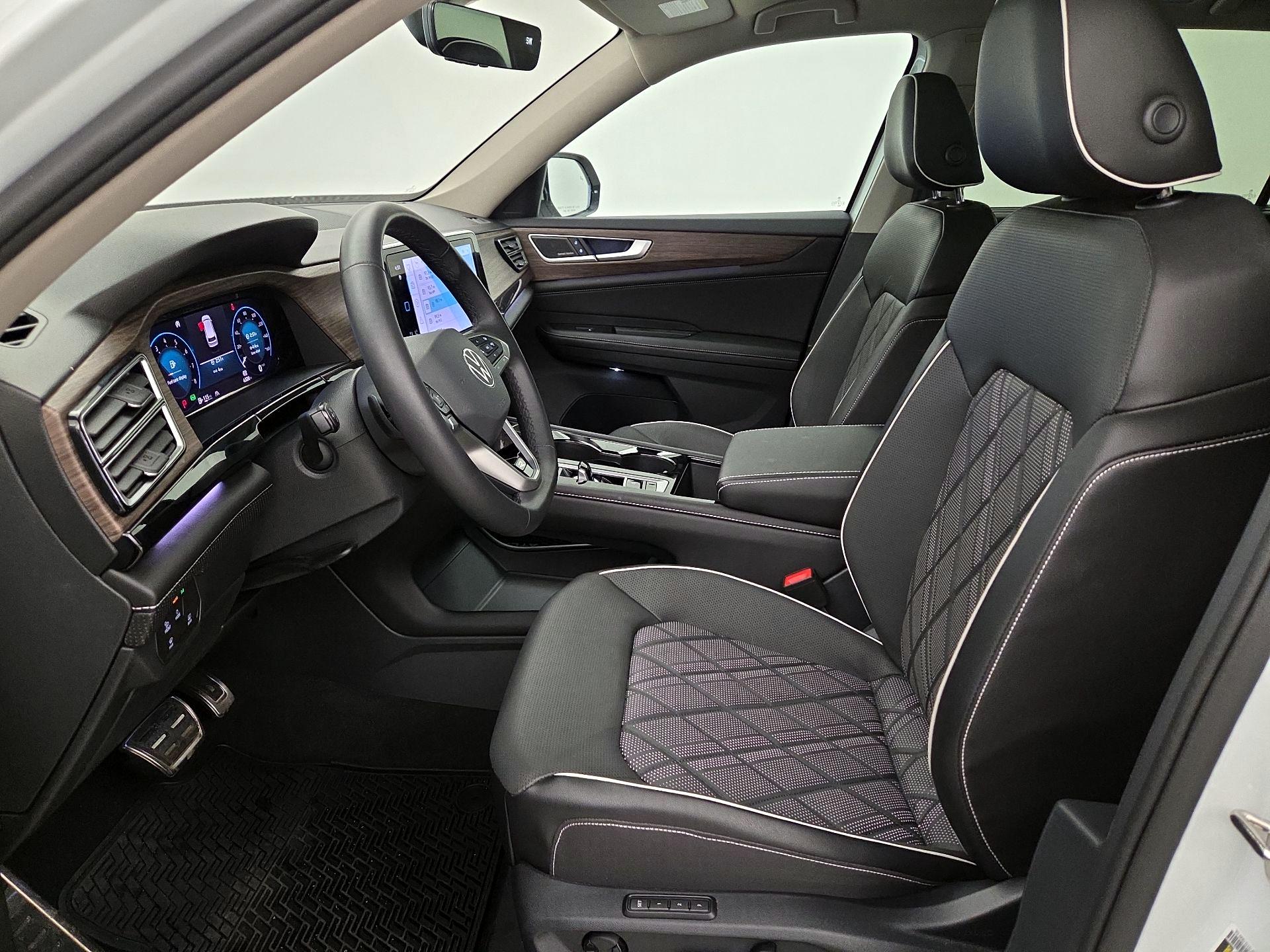 Thumbnail: 2024 Volkswagen Atlas - 11