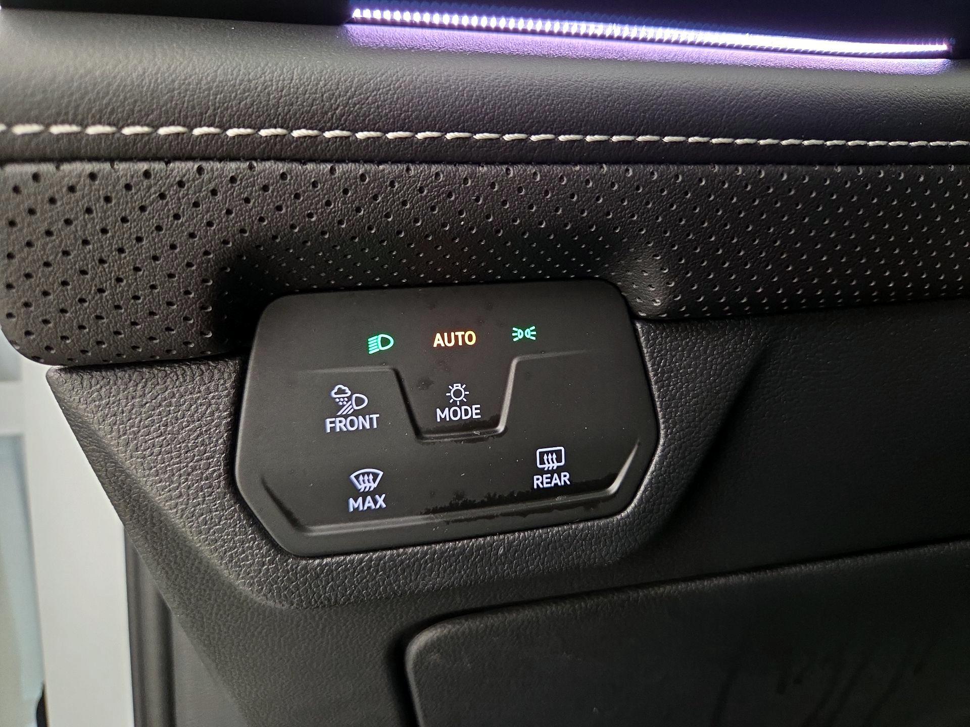 Thumbnail: 2024 Volkswagen Atlas - 13