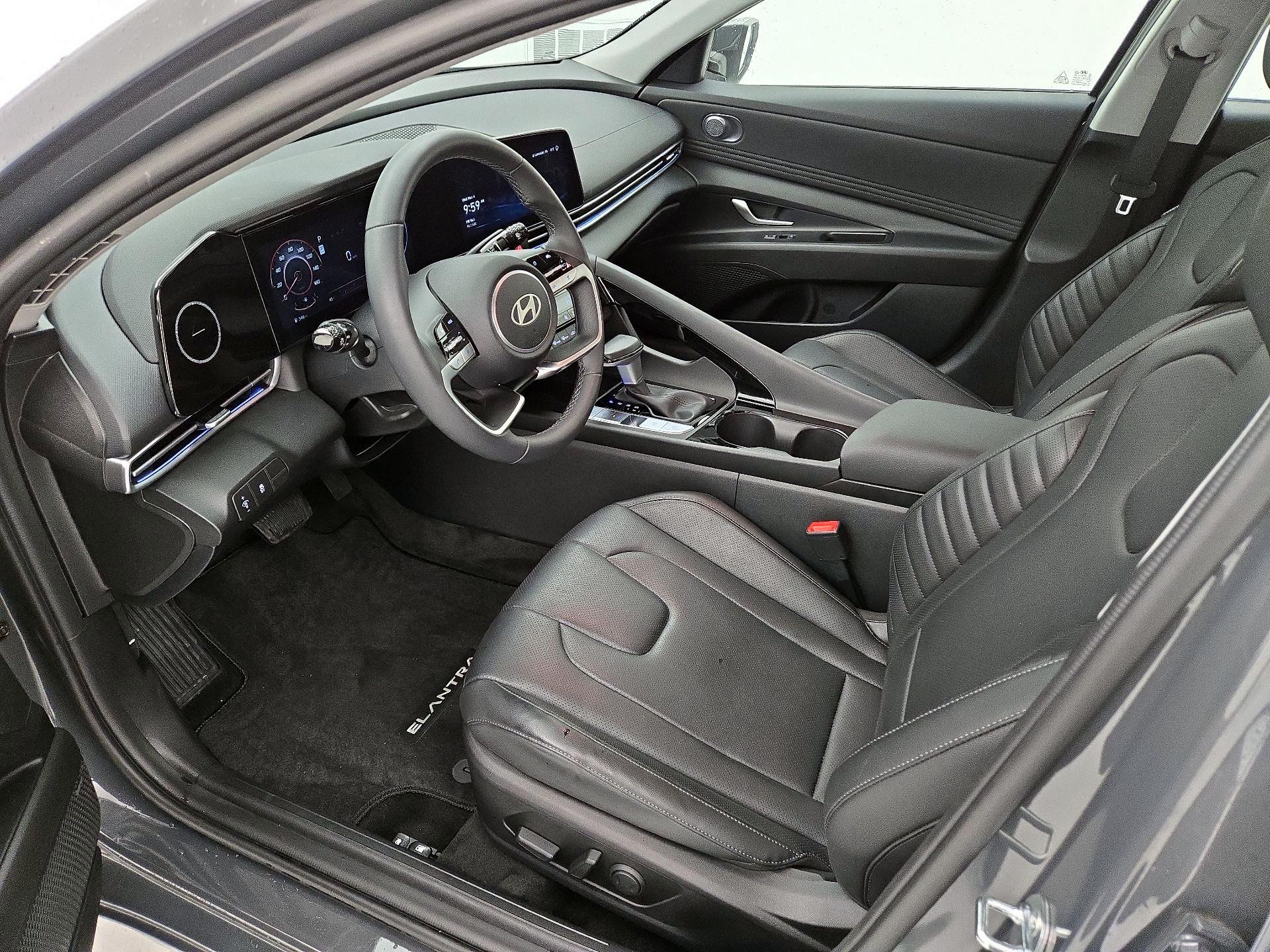 Thumbnail: 2024 Hyundai Elantra - 11