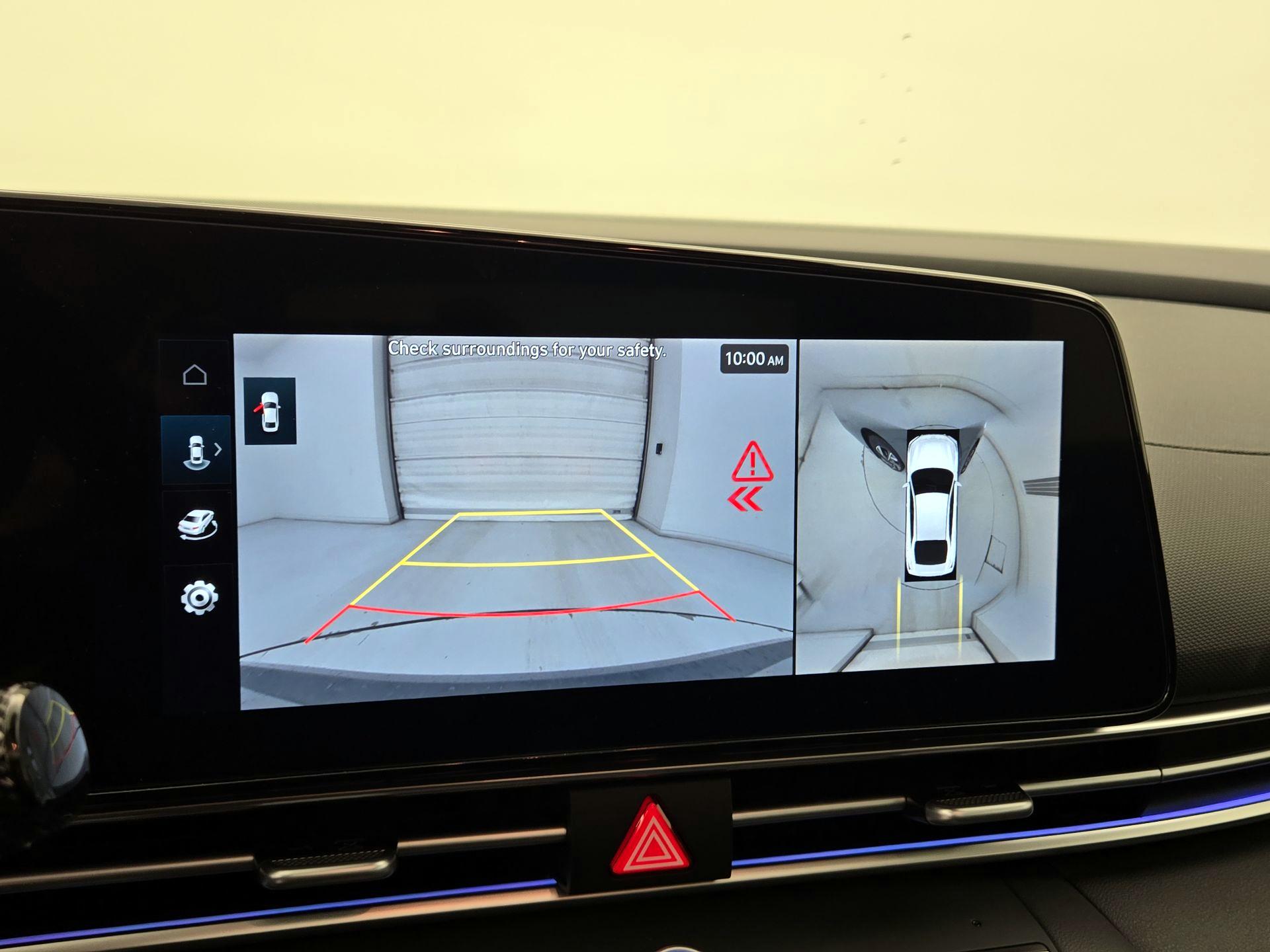 Thumbnail: 2024 Hyundai Elantra - 15