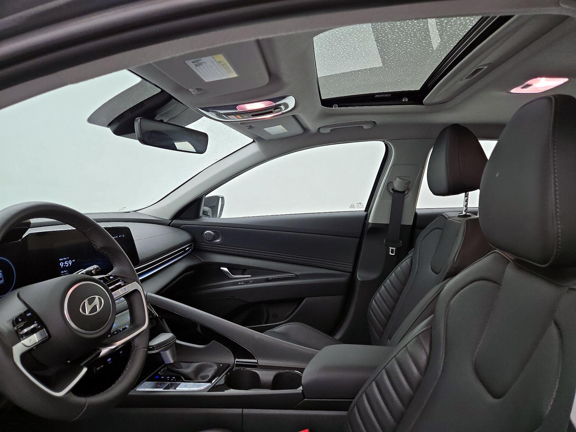 Thumbnail: 2024 Hyundai Elantra - 20