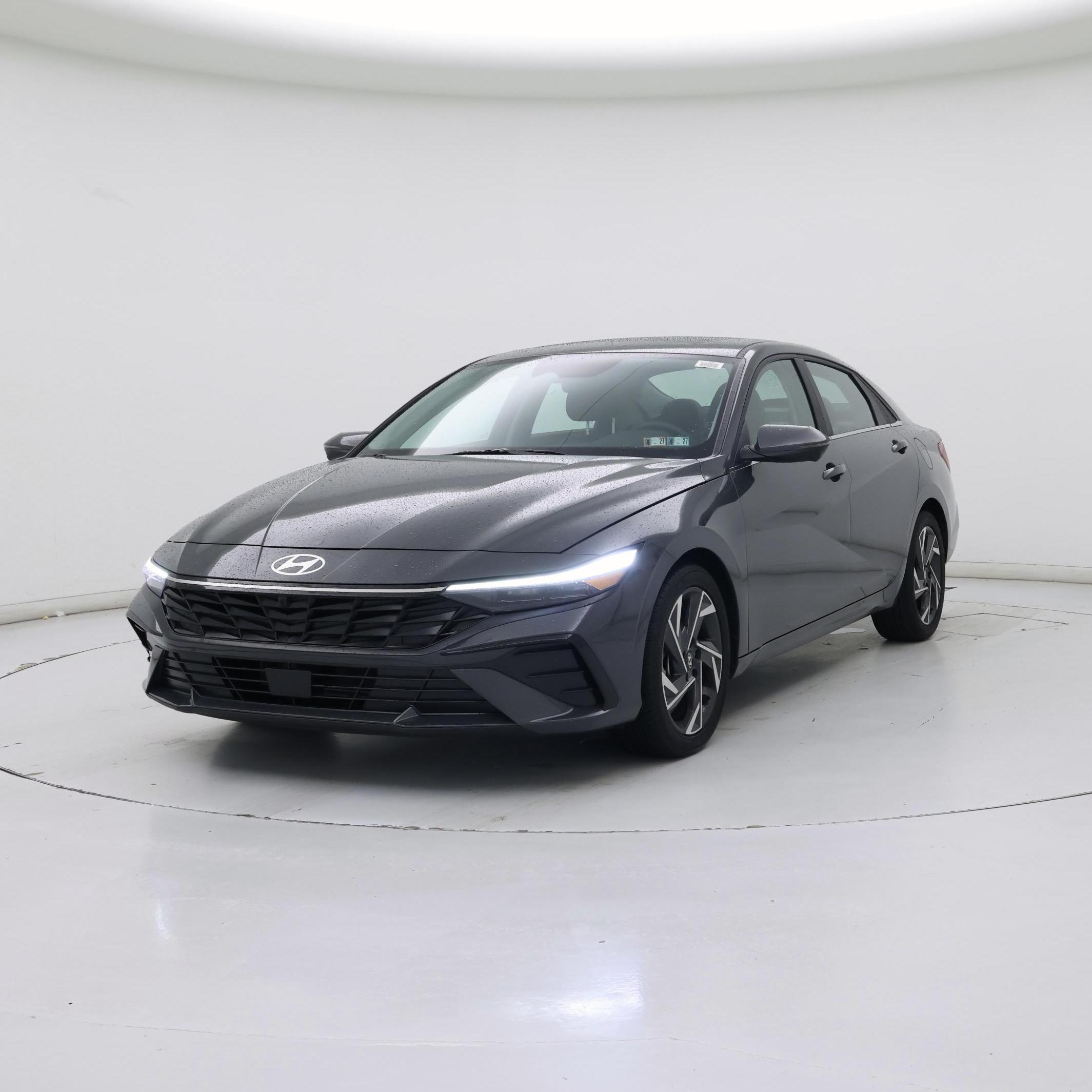 Thumbnail: 2024 Hyundai Elantra - 4