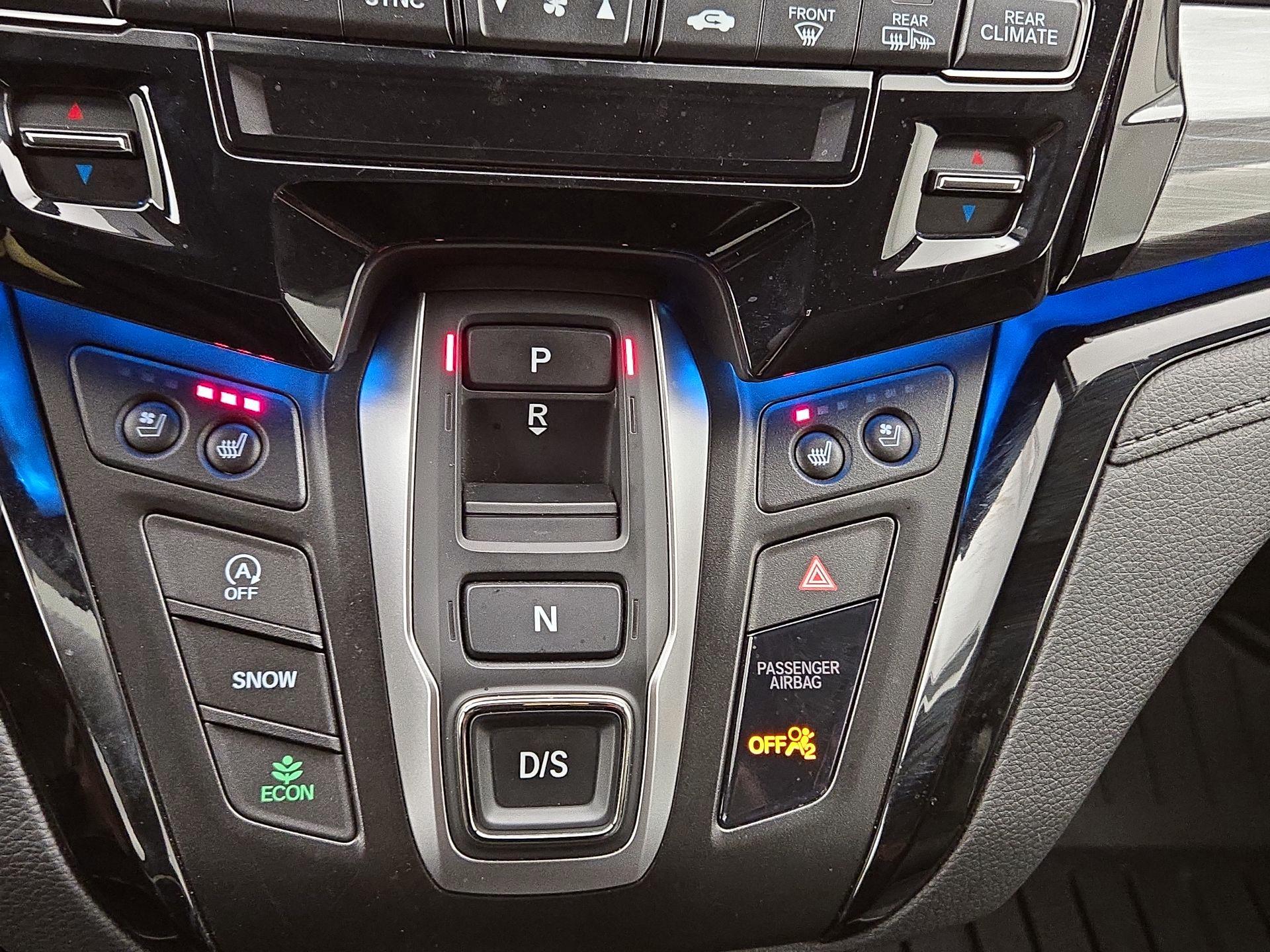 Thumbnail: 2023 Honda Odyssey - 18