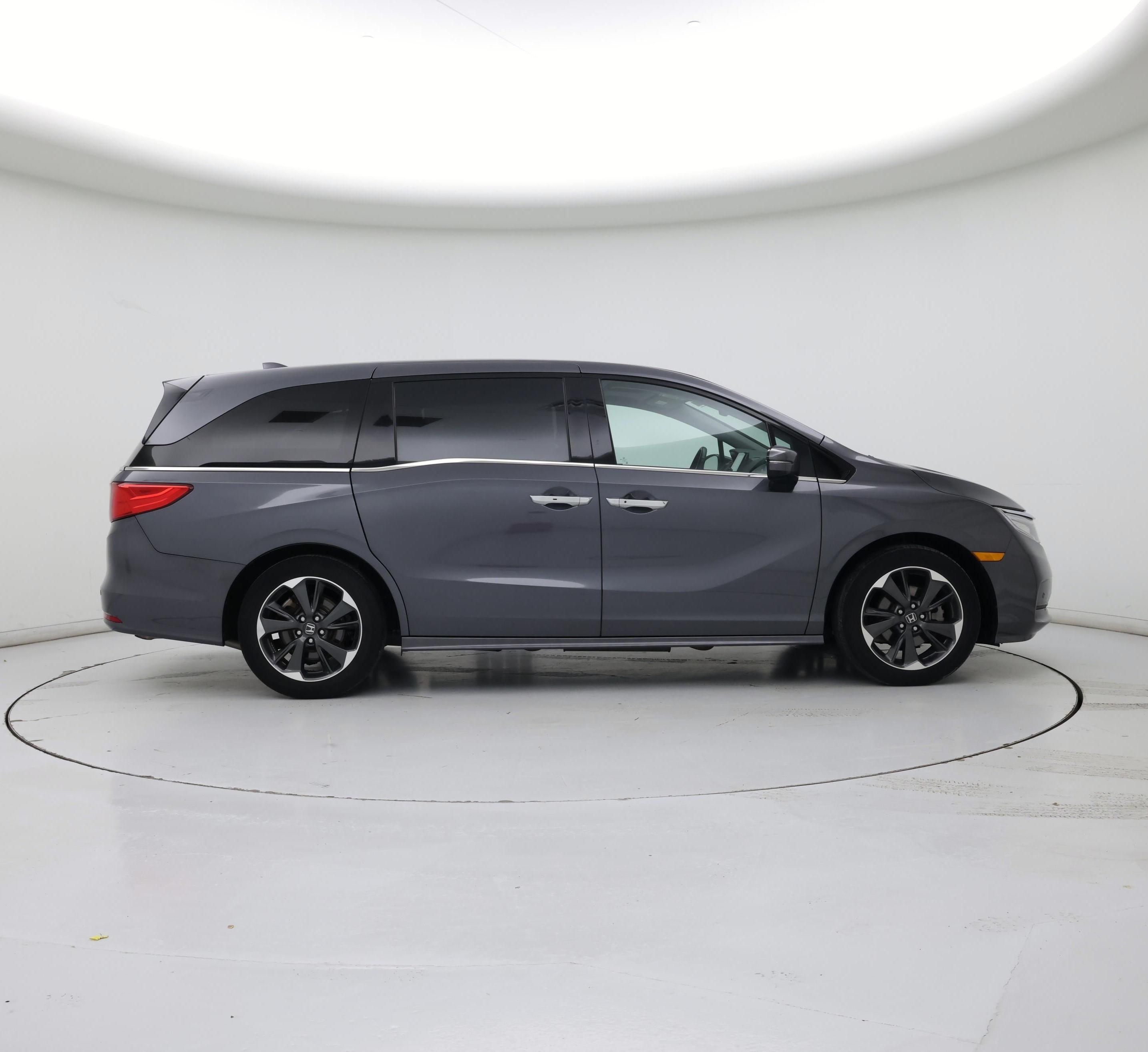 Thumbnail: 2023 Honda Odyssey - 7