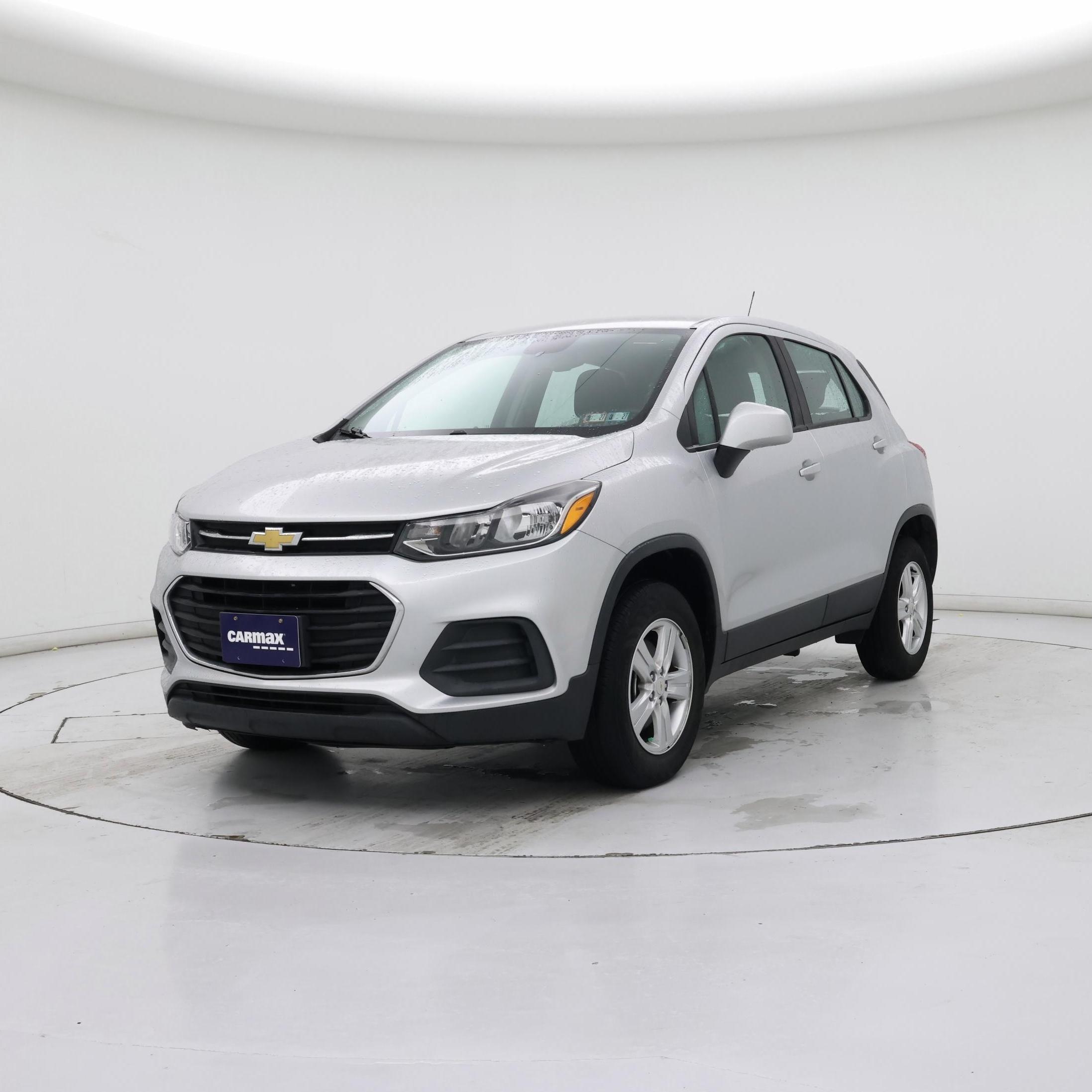 Thumbnail: 2017 Chevrolet Trax - 4