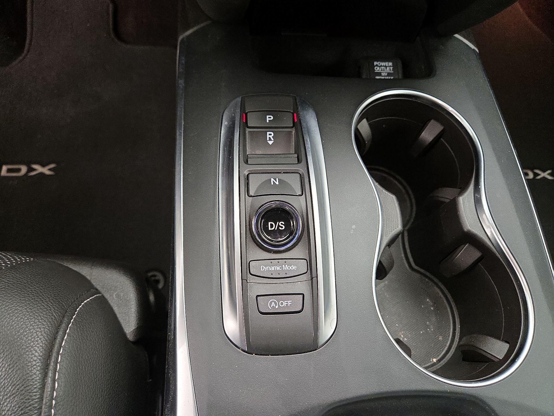 Thumbnail: 2019 Acura MDX - 18