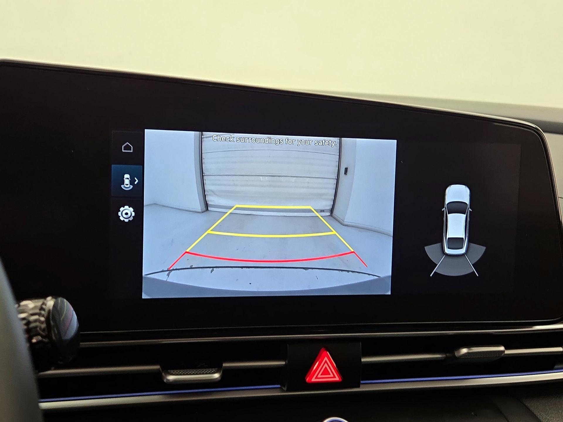 Thumbnail: 2023 Hyundai Elantra - 15