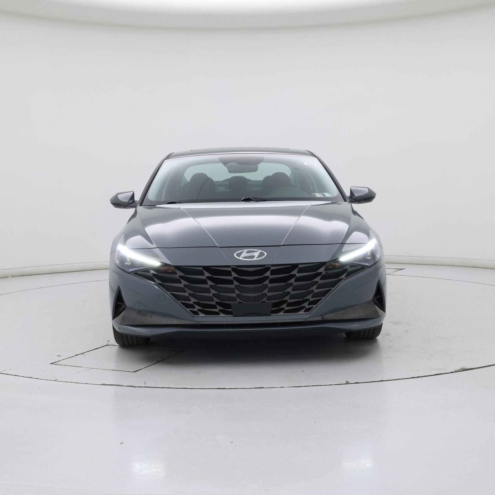 Thumbnail: 2023 Hyundai Elantra - 5