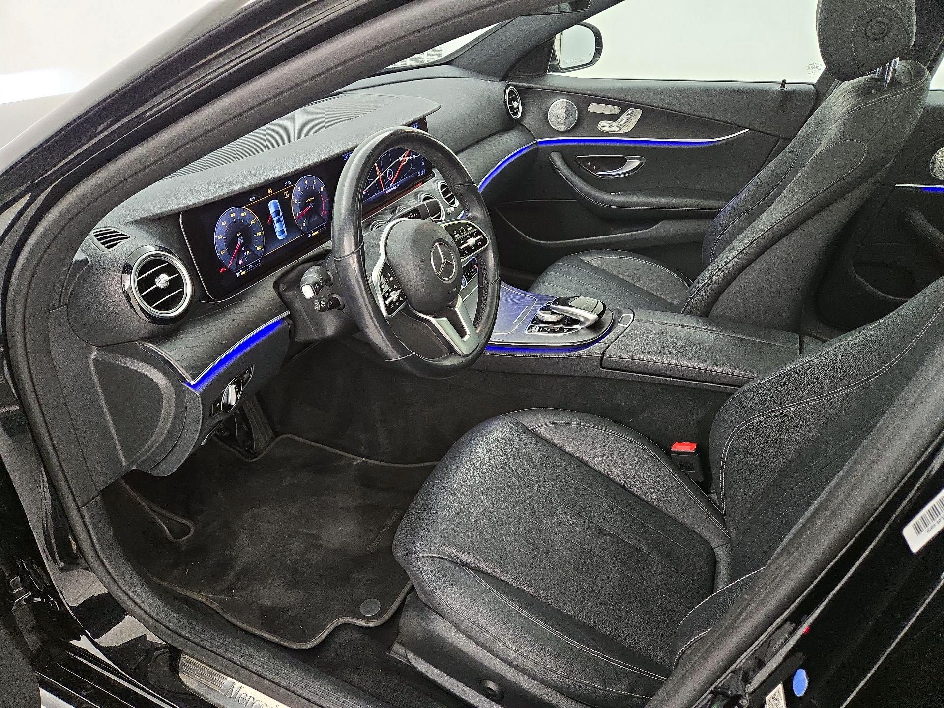 Thumbnail: 2020 Mercedes-Benz E-Class - 11