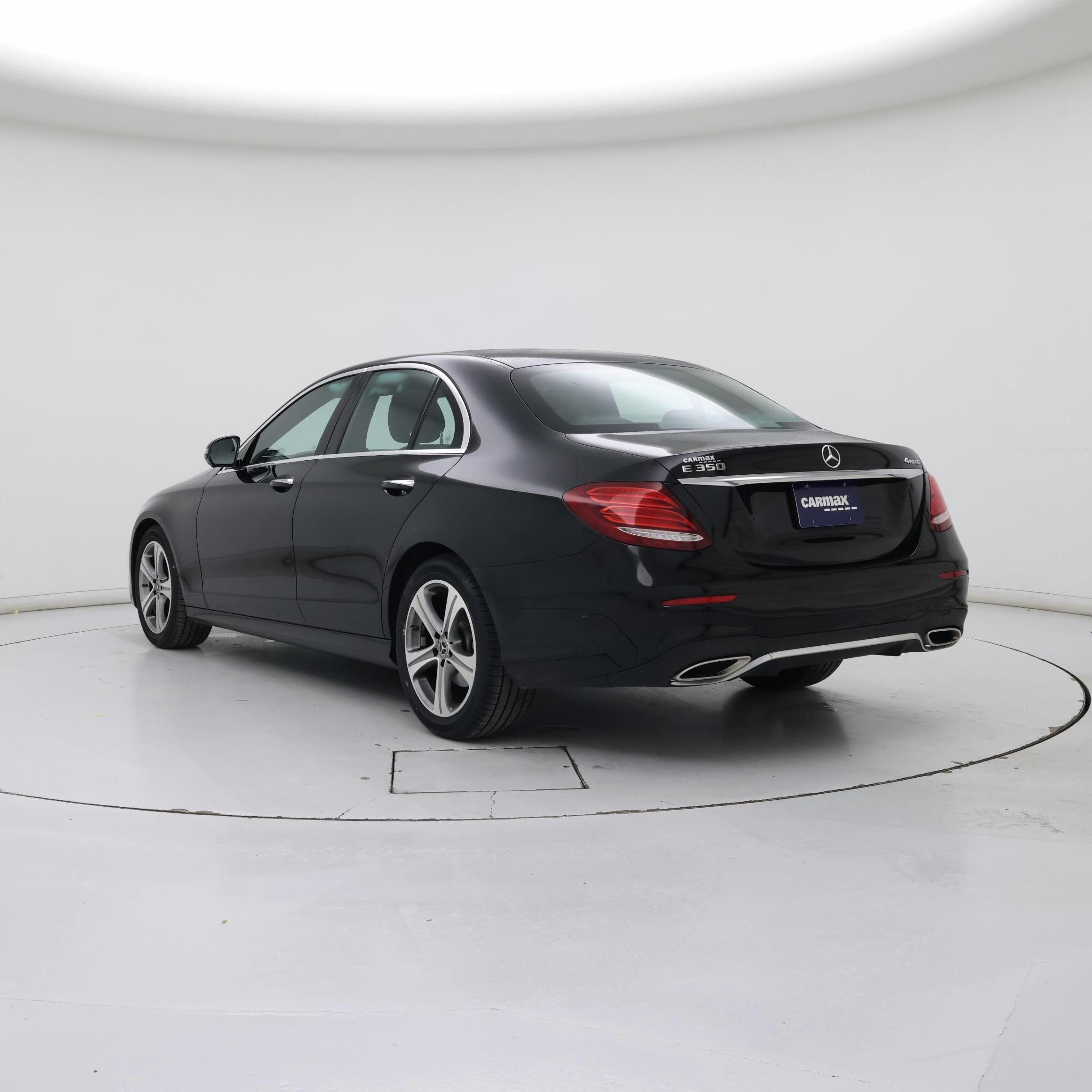 Thumbnail: 2020 Mercedes-Benz E-Class - 2