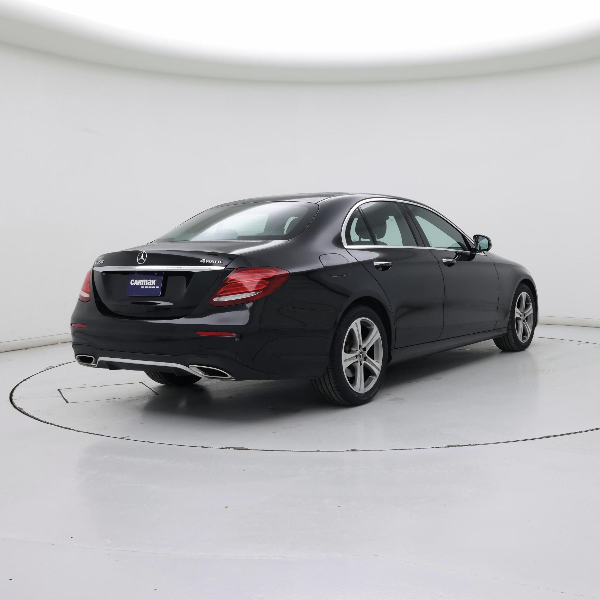 Thumbnail: 2020 Mercedes-Benz E-Class - 8