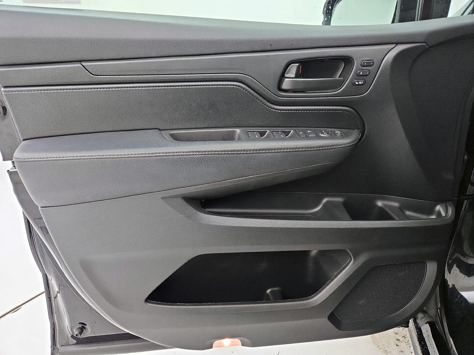 Thumbnail: 2024 Honda Odyssey - 12