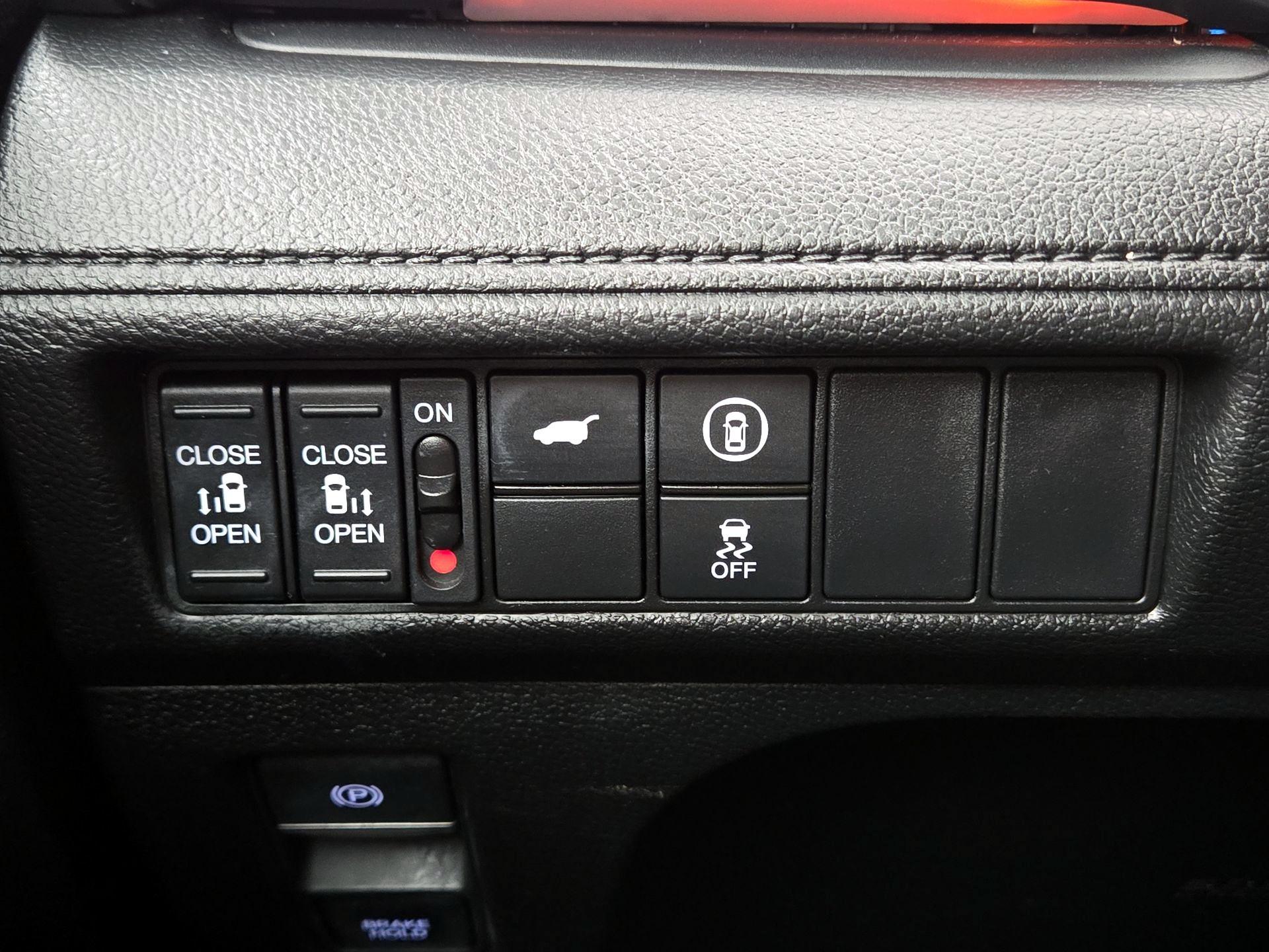 Thumbnail: 2024 Honda Odyssey - 13