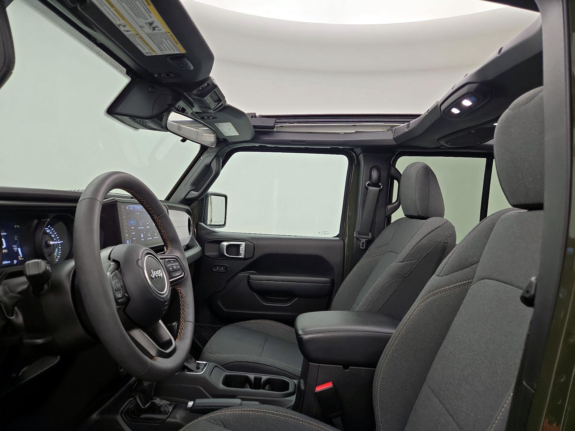 Thumbnail: 2024 Jeep Wrangler - 19
