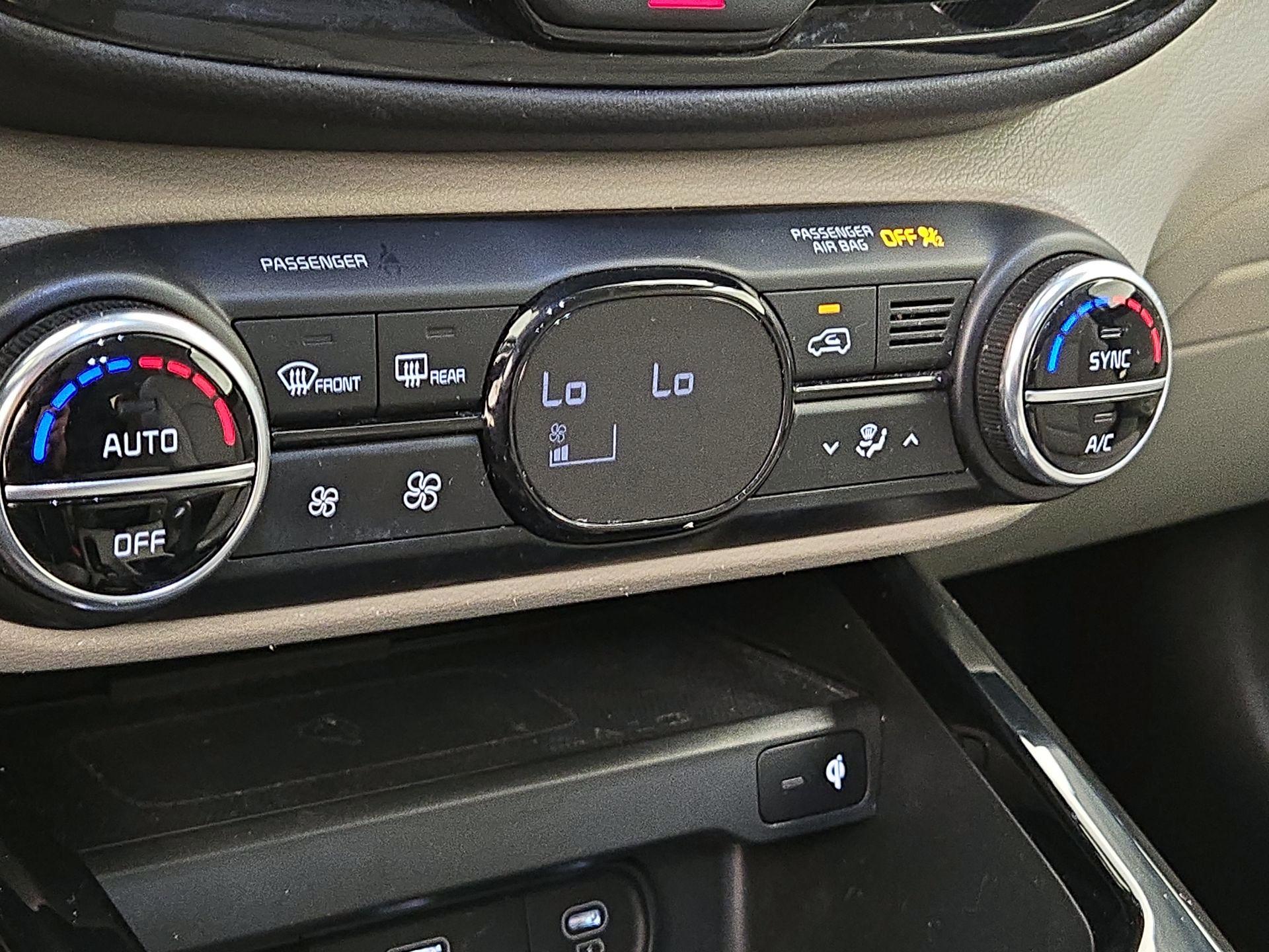 Thumbnail: 2023 Kia Soul - 16