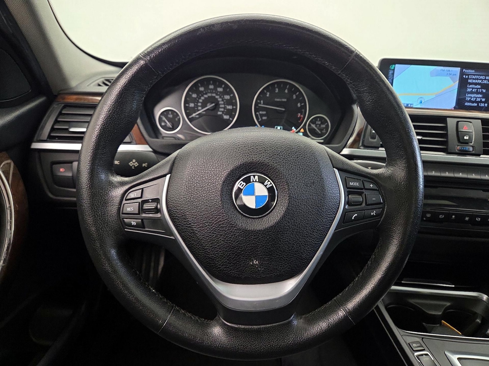 2015 BMW 3 Series 328i - Photo 11