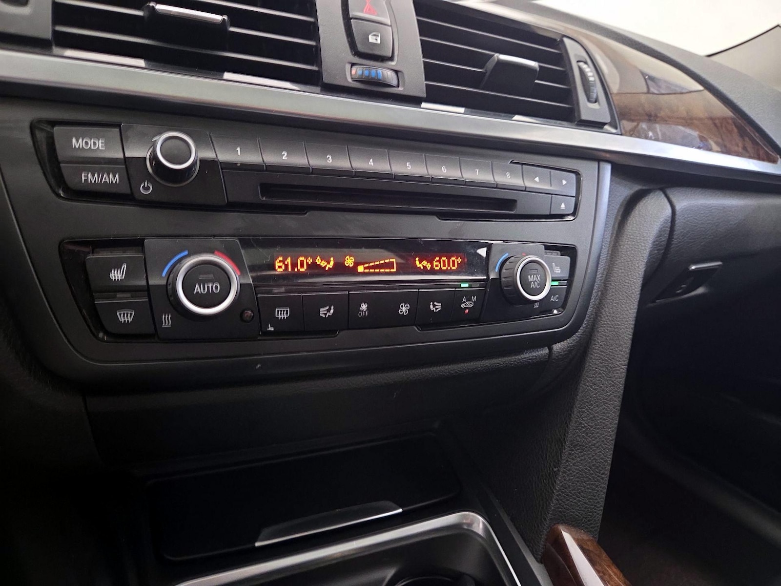2015 BMW 3 Series 328i - Photo 18