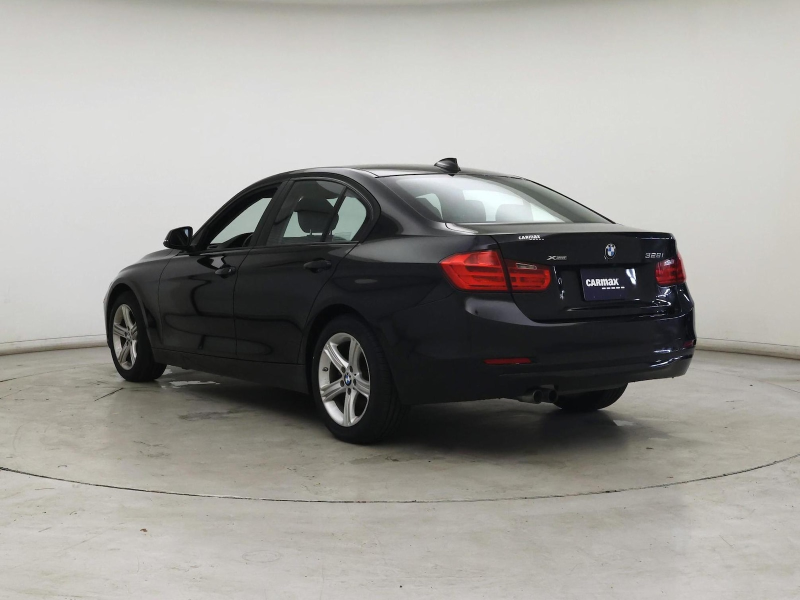 2015 BMW 3 Series 328i - Photo 3