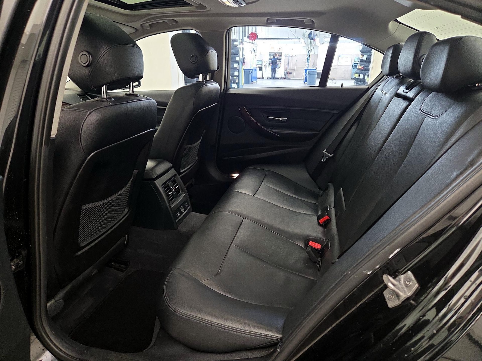 2015 BMW 3 Series 328i - Photo 22
