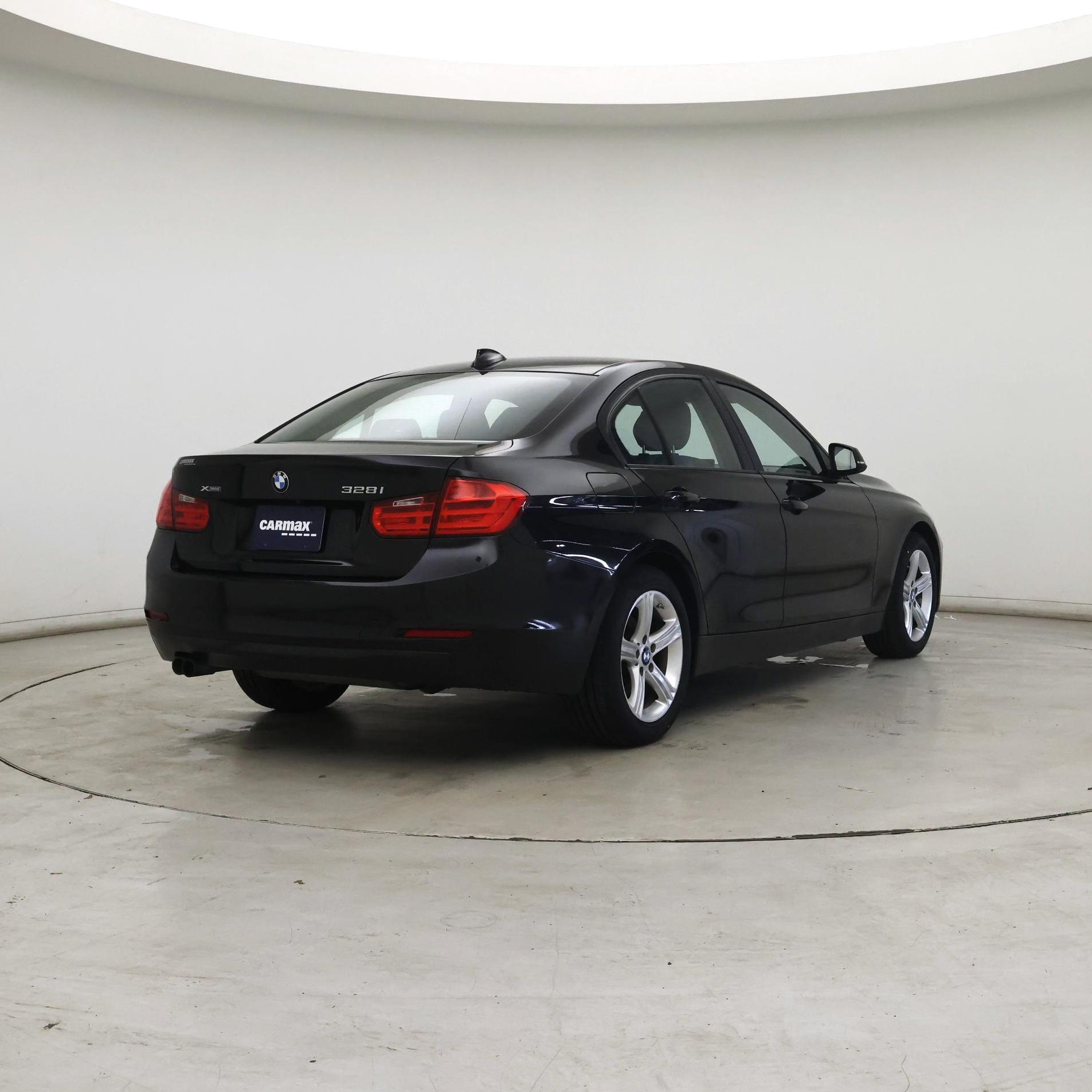 Thumbnail: 2015 BMW 3 Series - 8