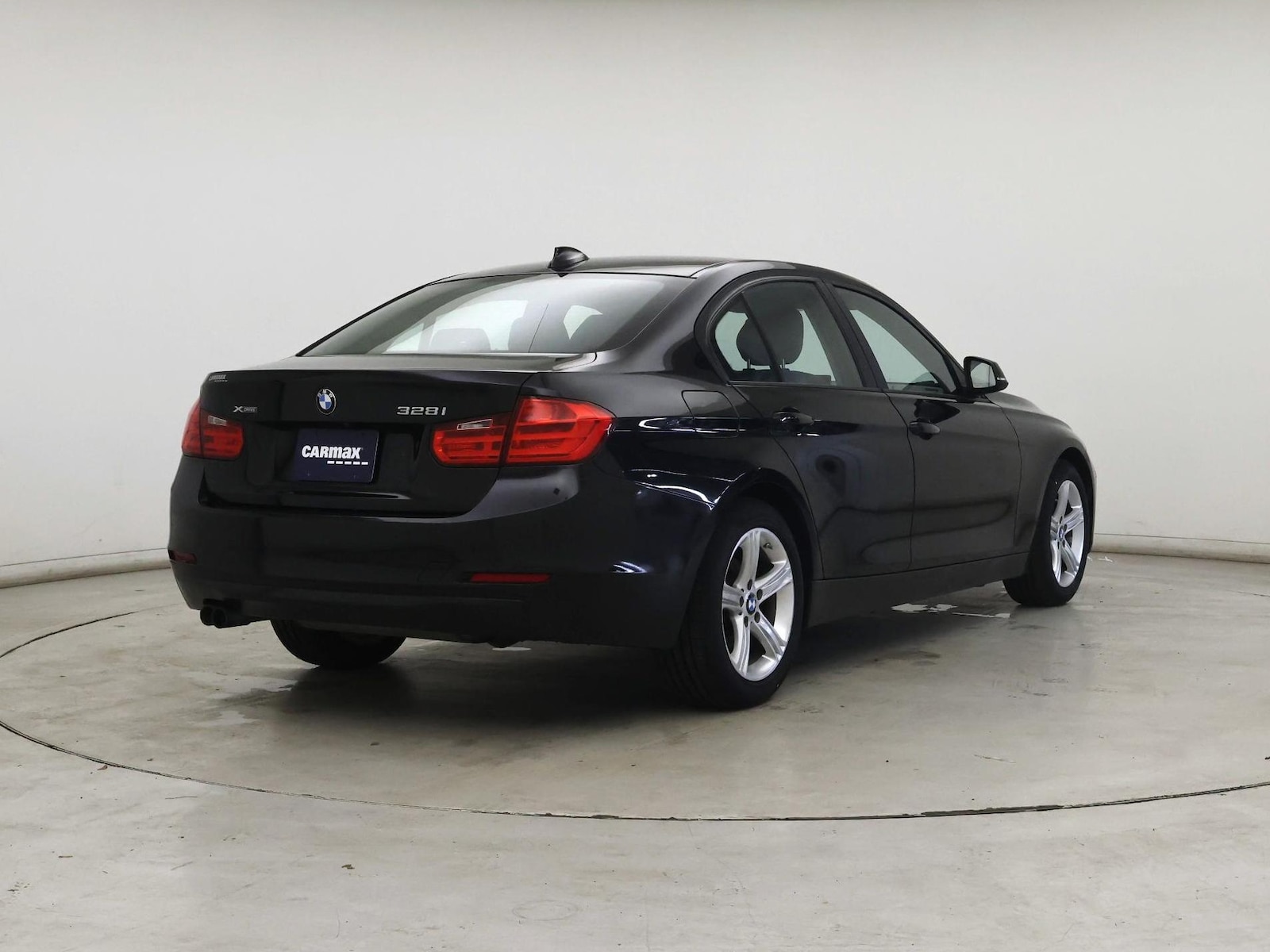 2015 BMW 3 Series 328i - Photo 9