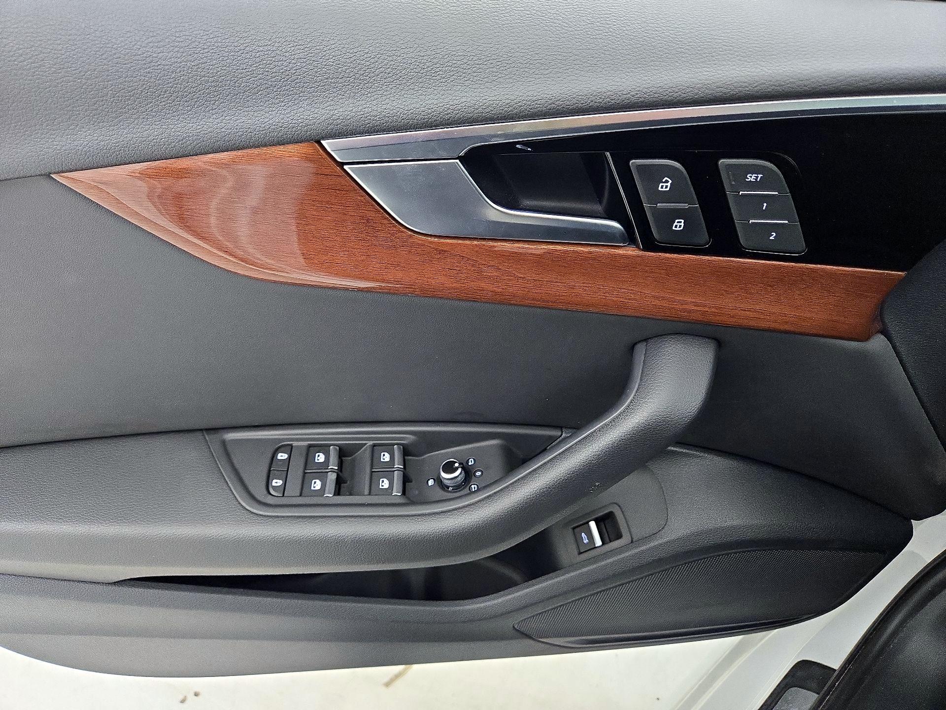 Thumbnail: 2023 Audi A4 - 12