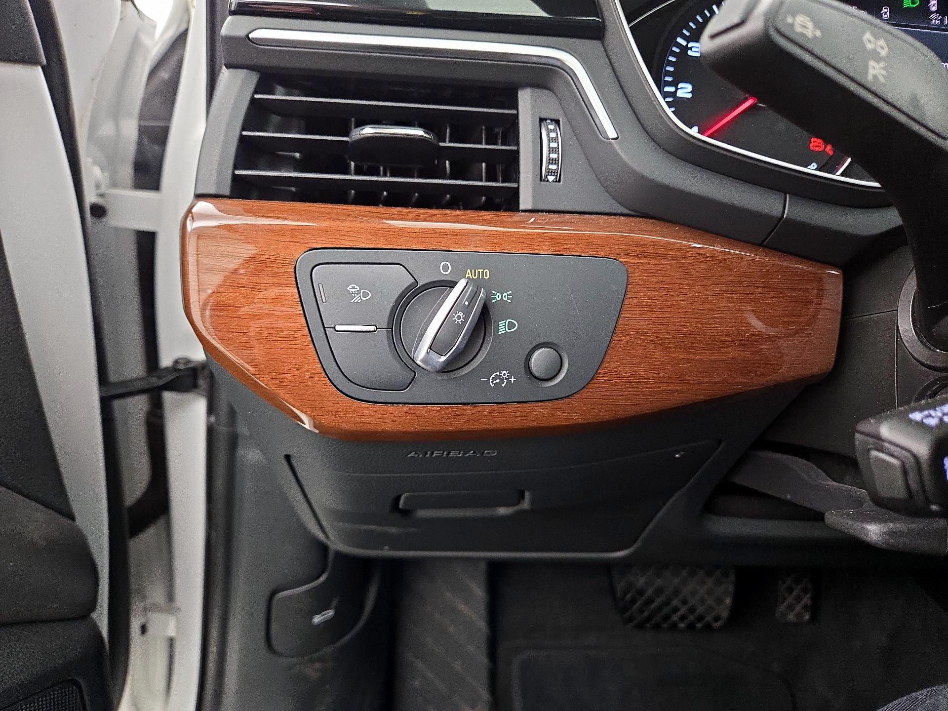 Thumbnail: 2023 Audi A4 - 13