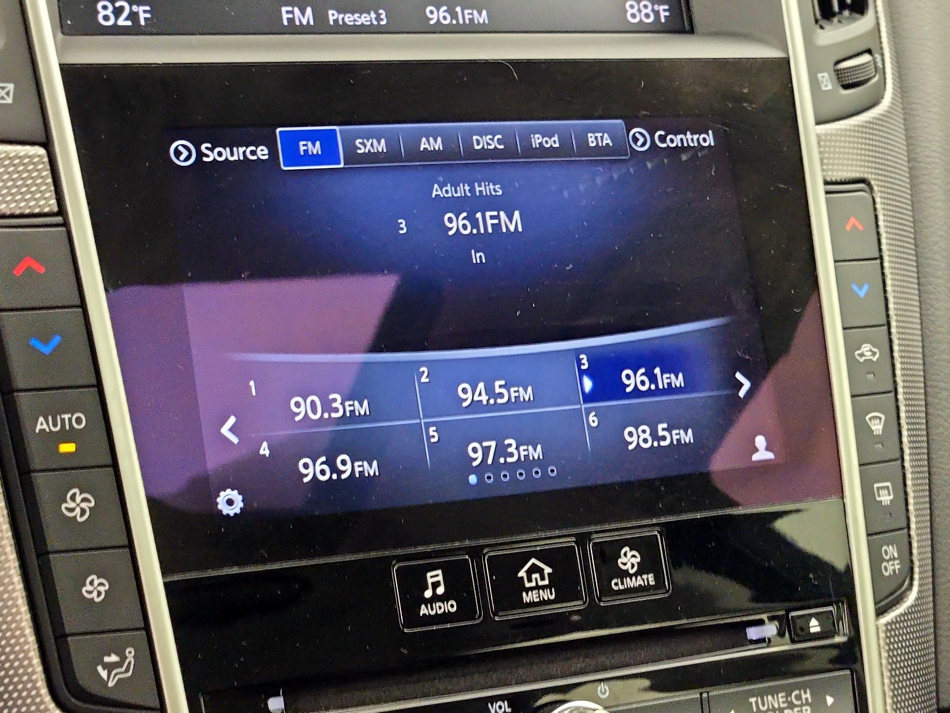 Thumbnail: 2016 INFINITI Q50 - 16