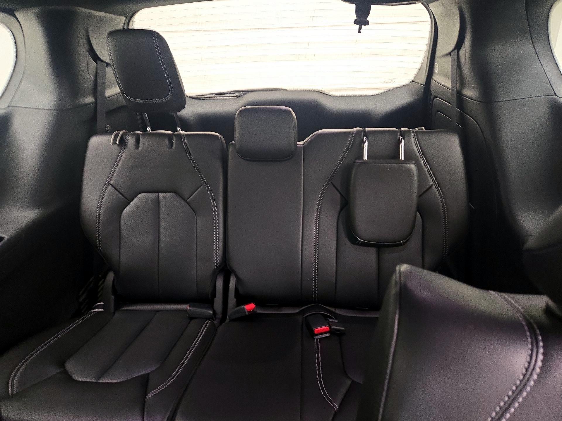 Thumbnail: 2023 Chrysler Pacifica - 20