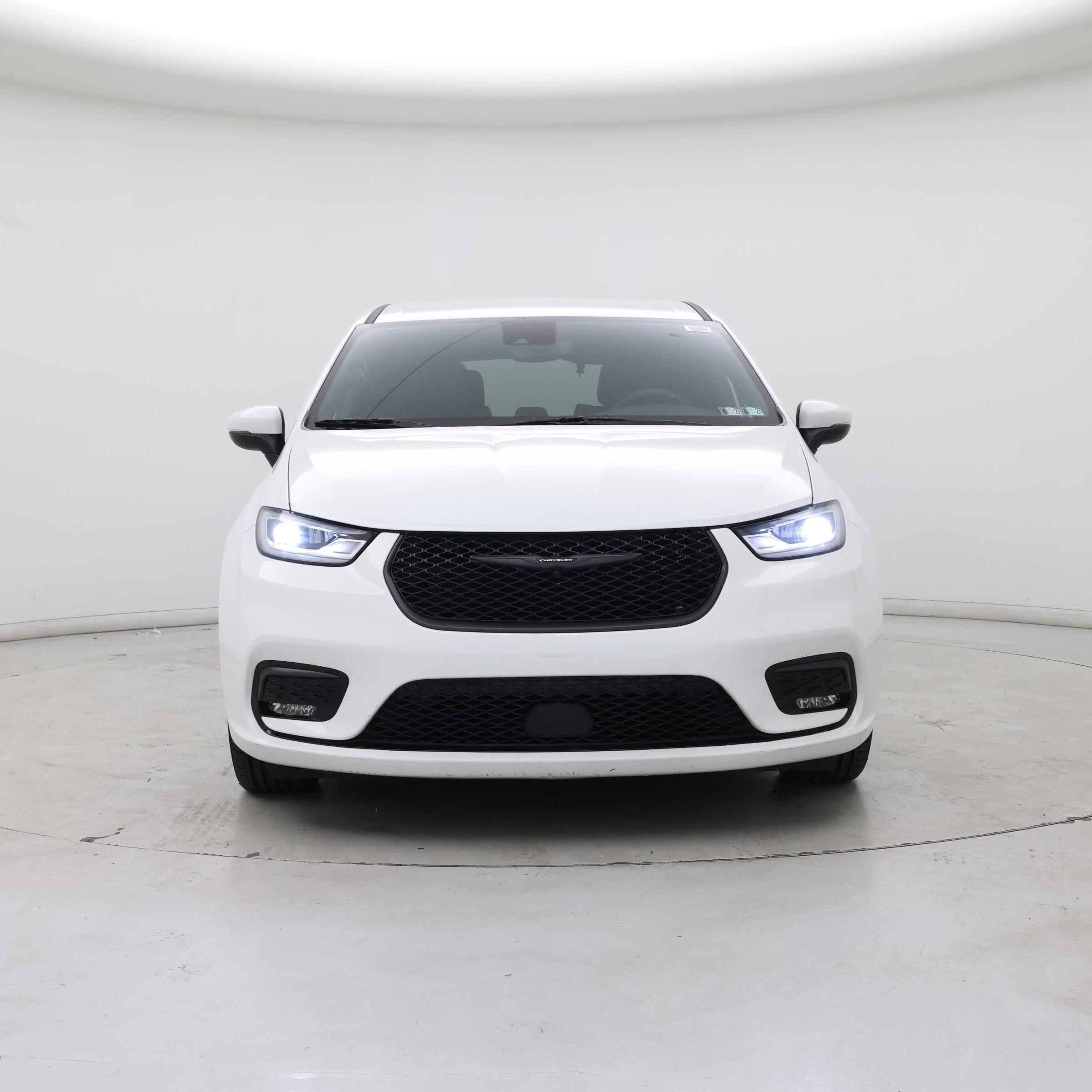 Thumbnail: 2023 Chrysler Pacifica - 5