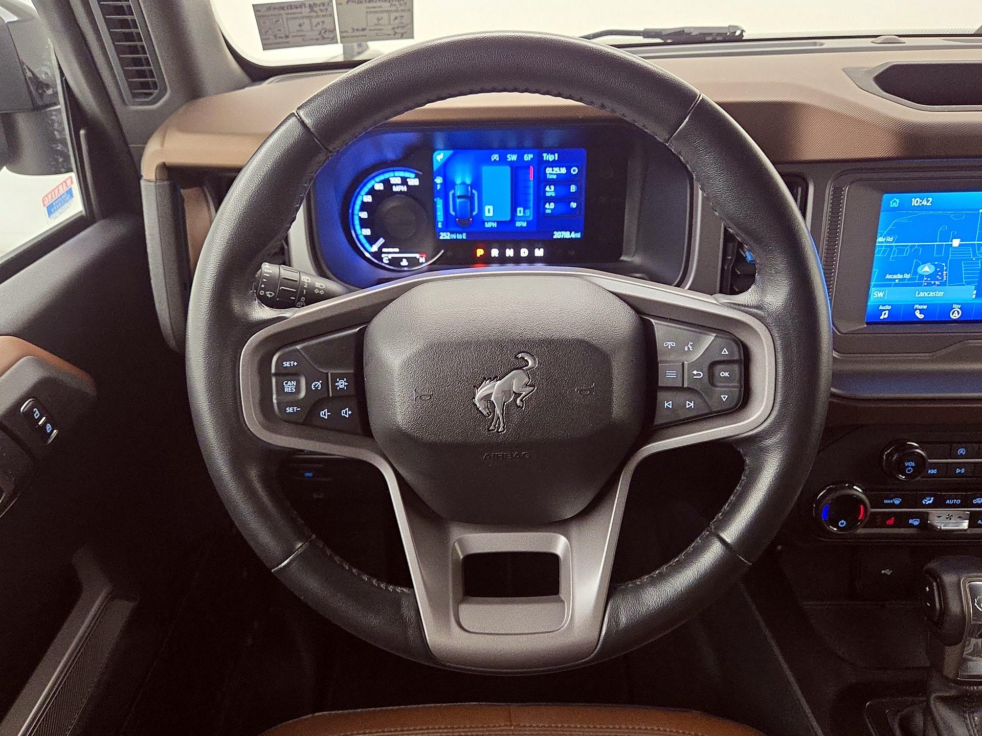 Thumbnail: 2023 Ford Bronco - 10