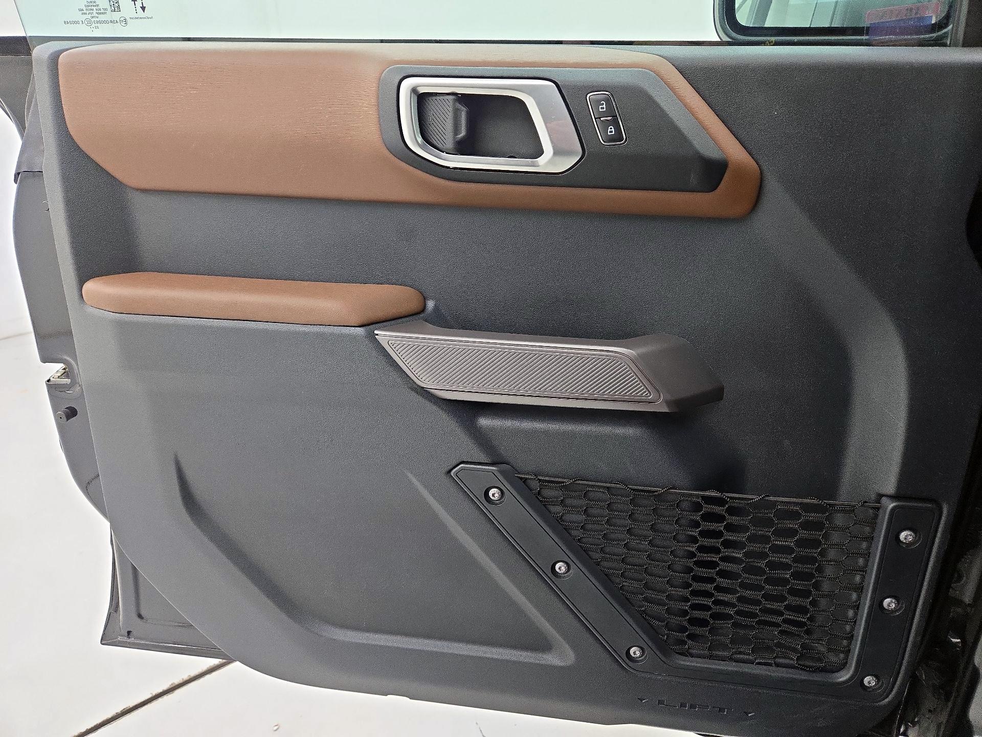 Thumbnail: 2023 Ford Bronco - 12