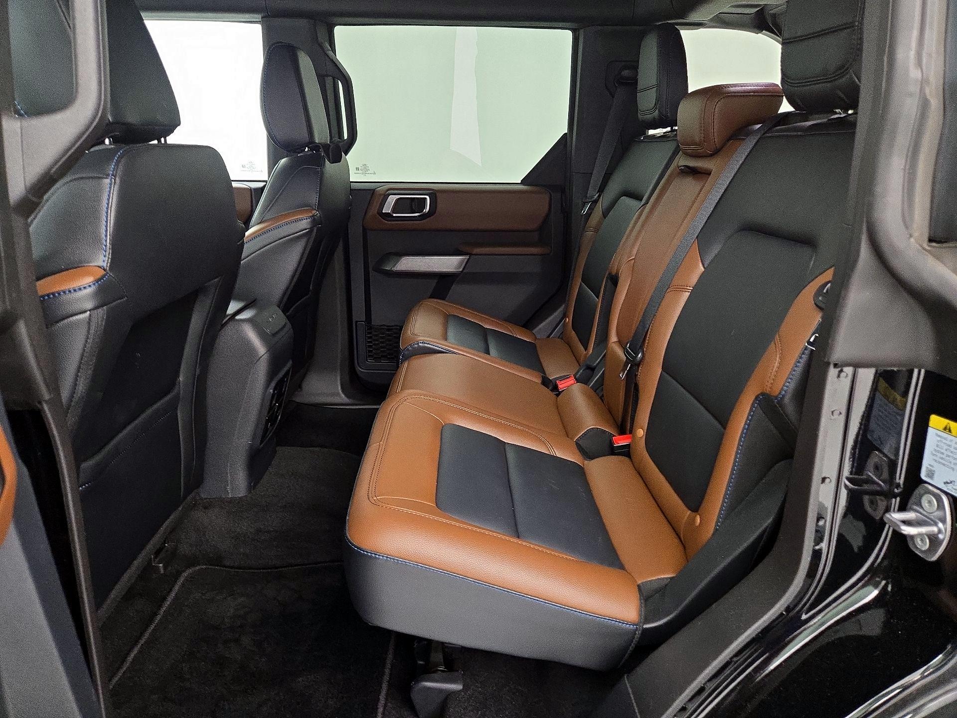 Thumbnail: 2023 Ford Bronco - 20