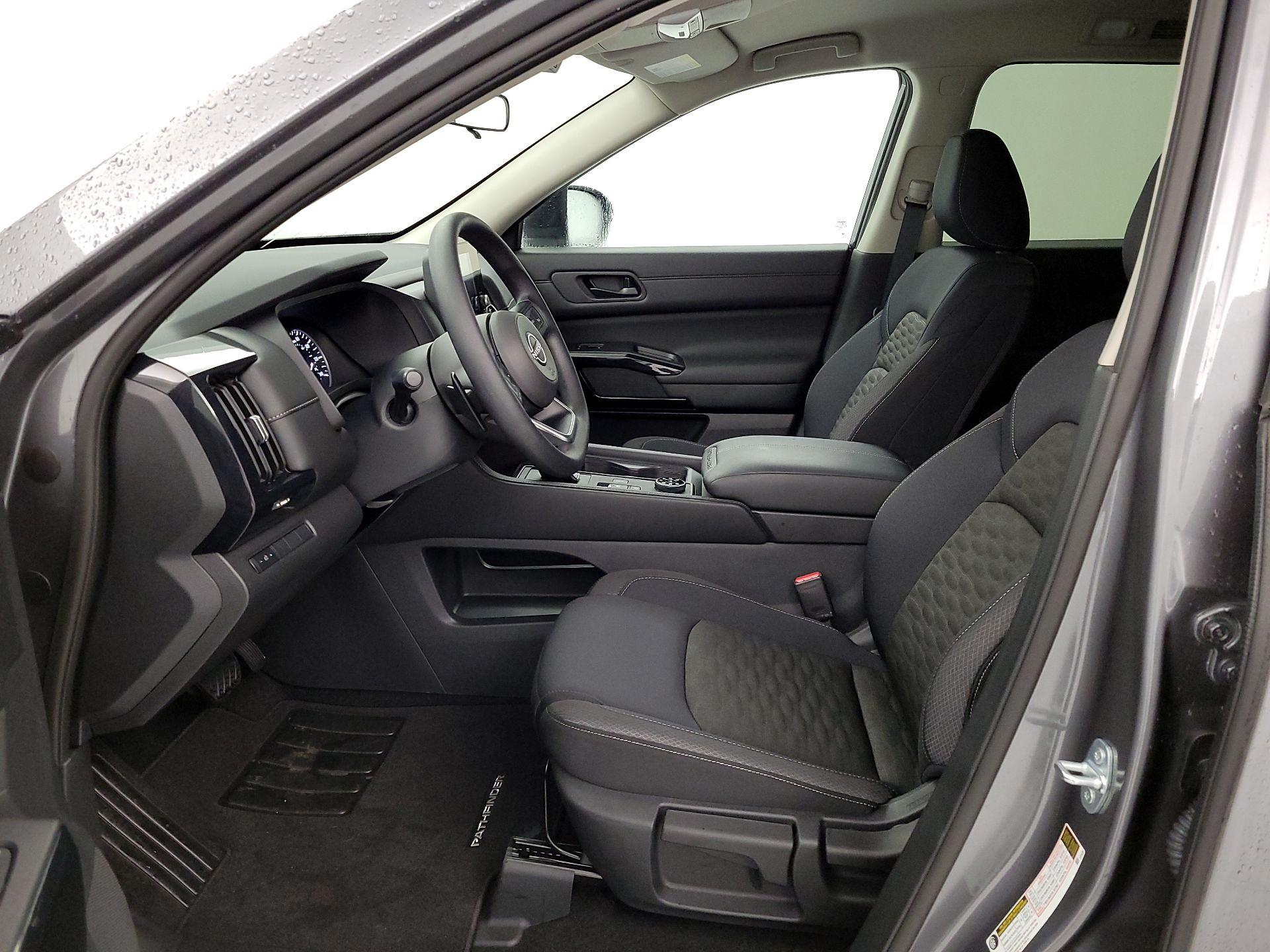 Thumbnail: 2025 Nissan Pathfinder - 11