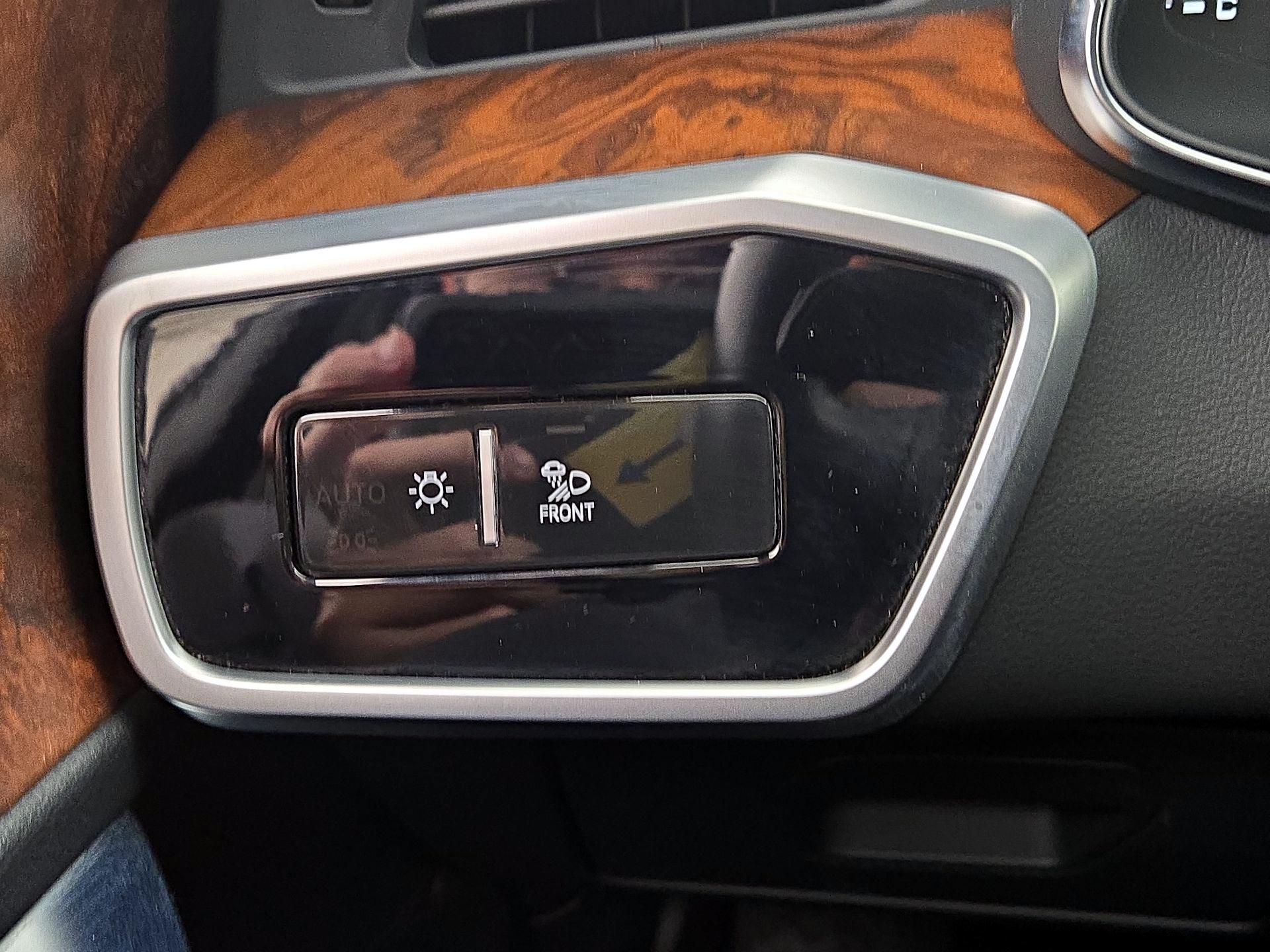 Thumbnail: 2023 Audi A6 - 13