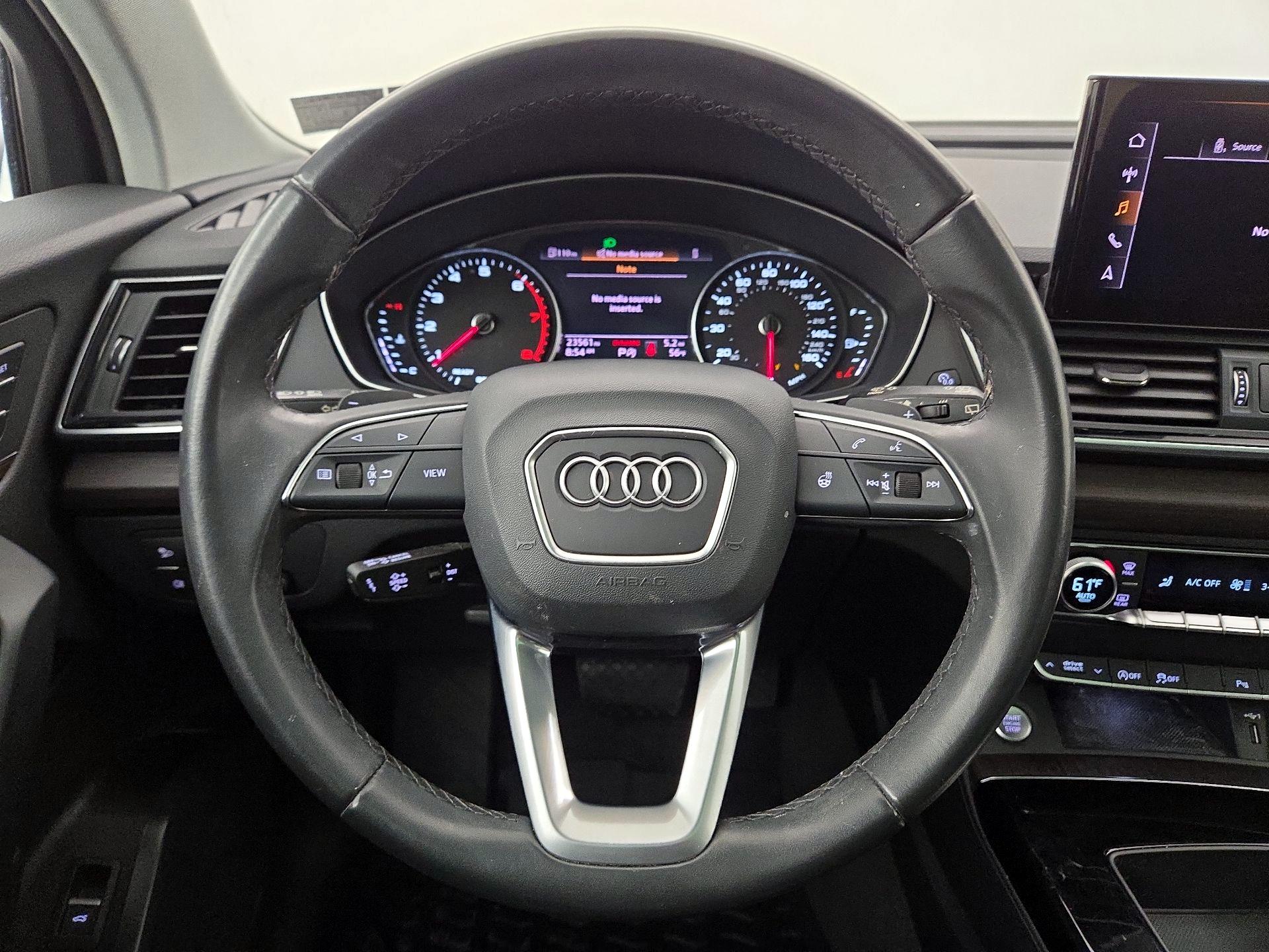 Thumbnail: 2023 Audi Q5 - 10