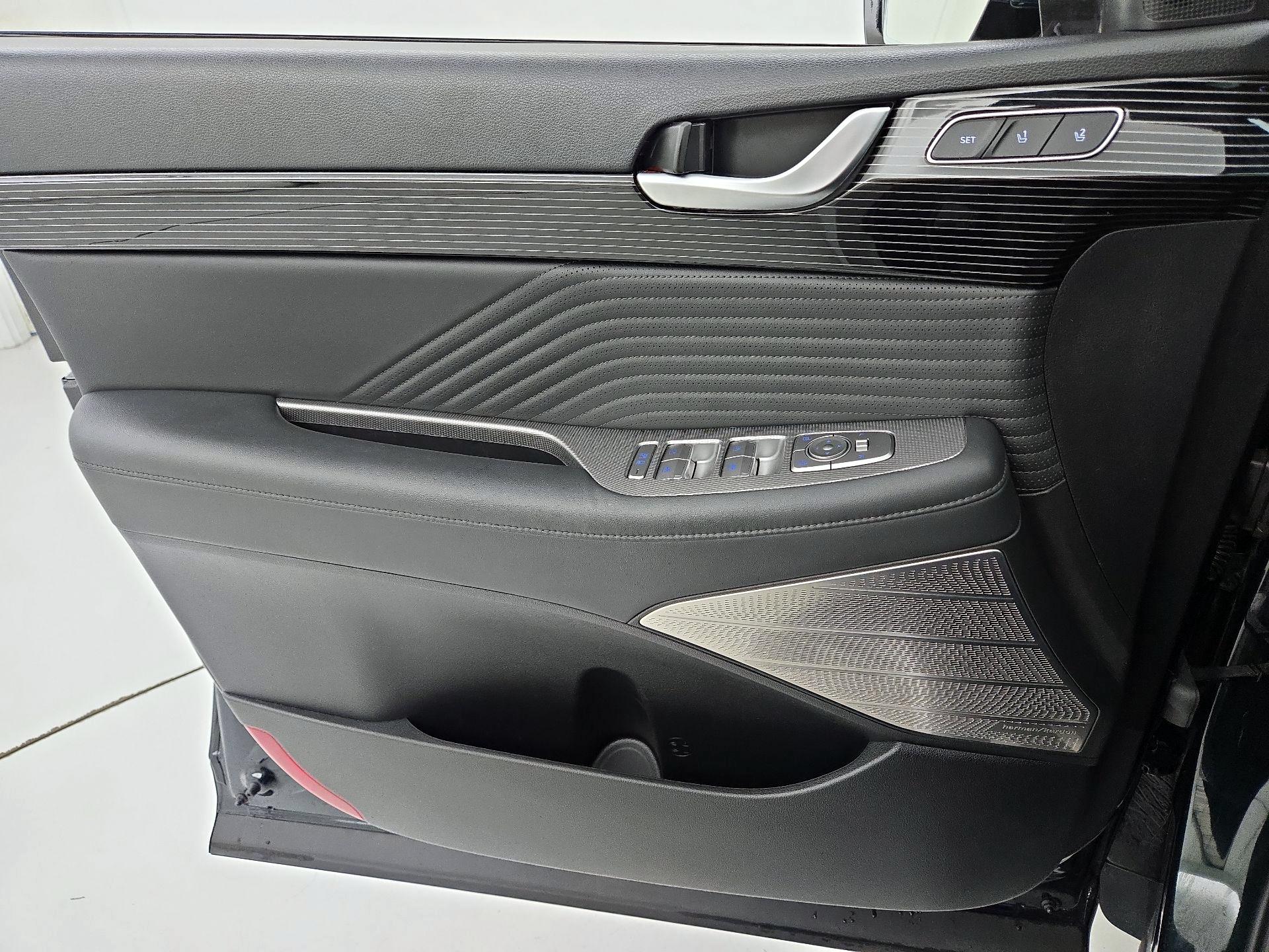 Thumbnail: 2023 Hyundai Palisade - 12