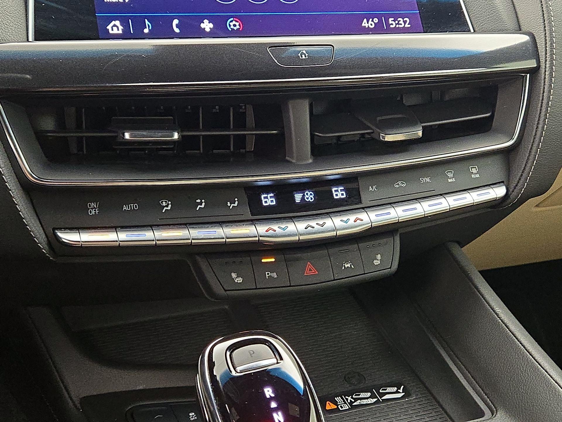 Thumbnail: 2023 Cadillac CT5 - 16