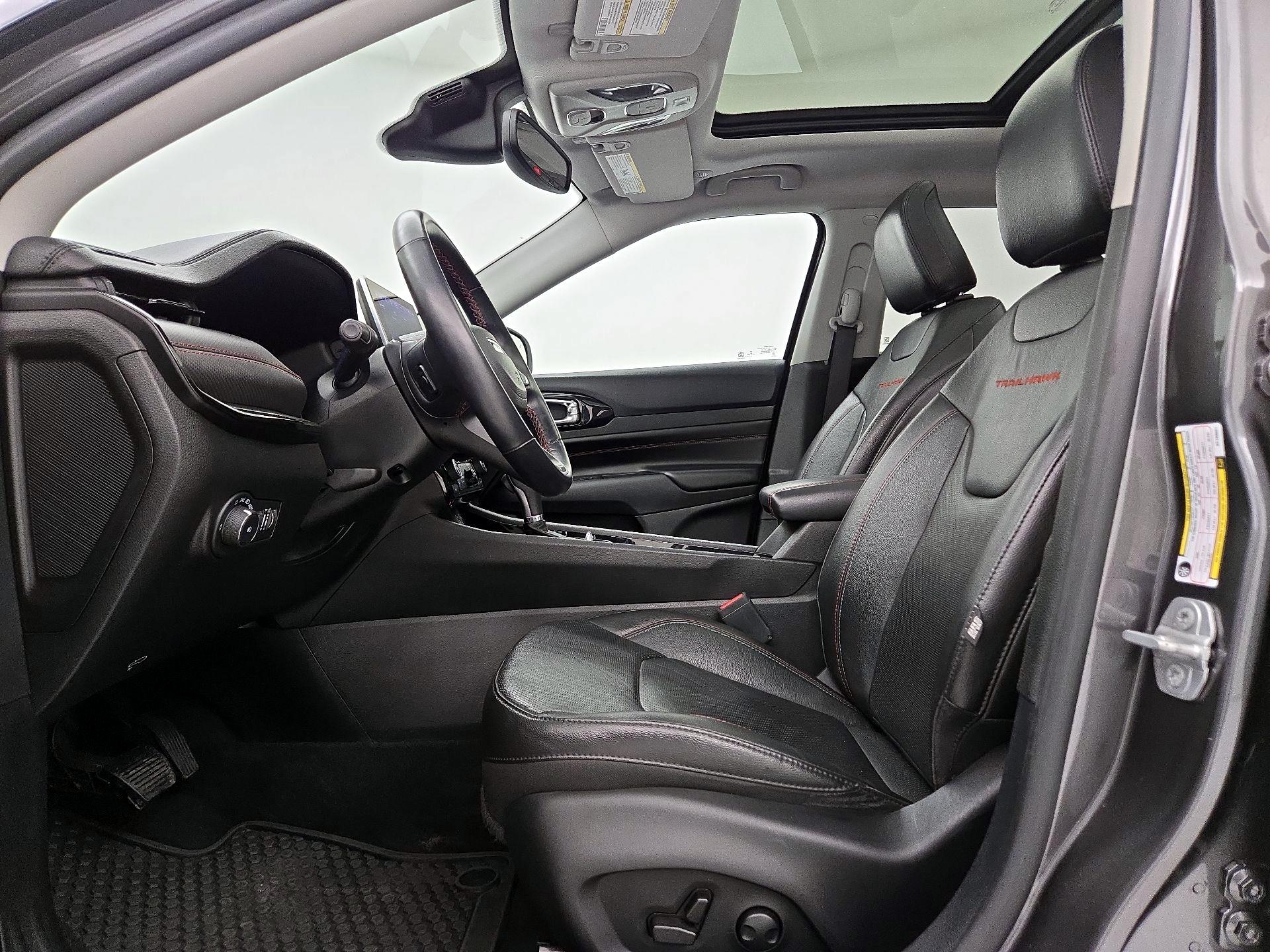 Thumbnail: 2022 Jeep Compass - 11