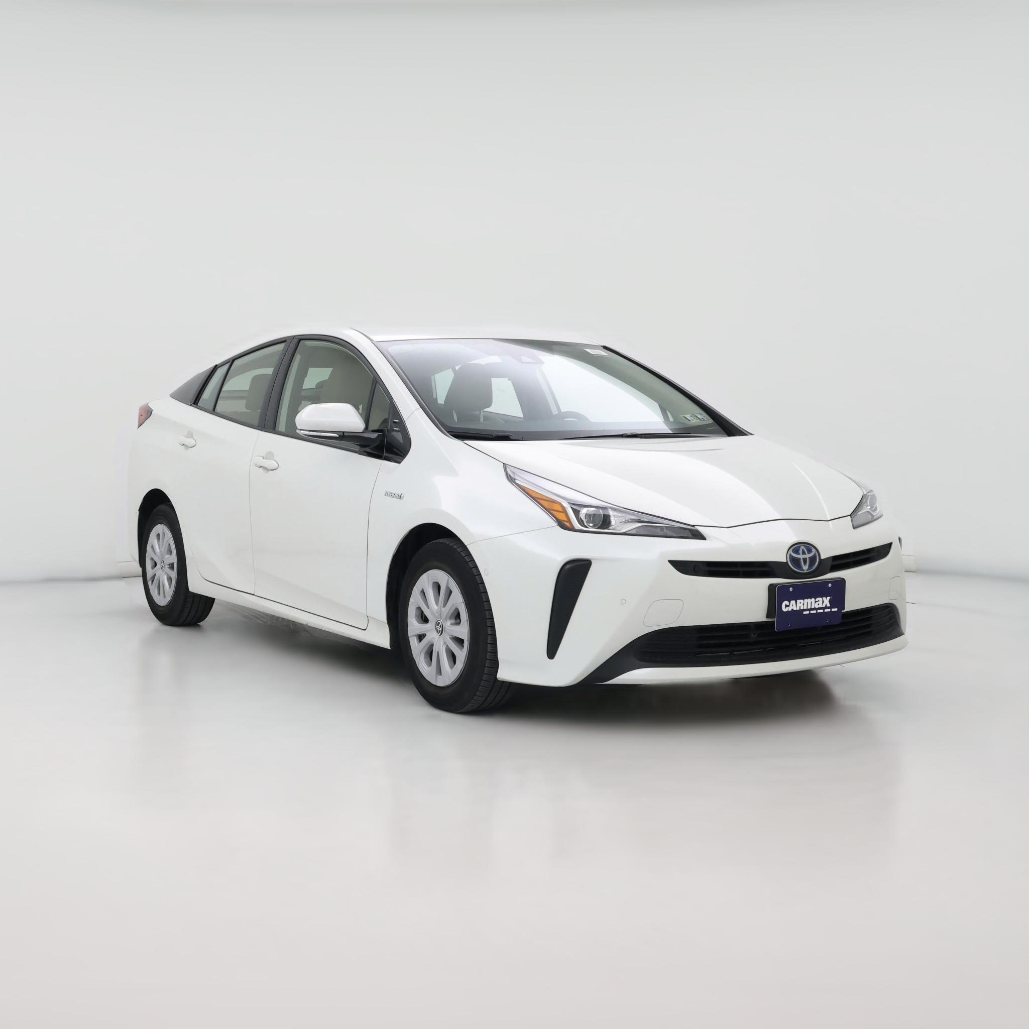 Thumbnail: 2019 Toyota Prius - 1