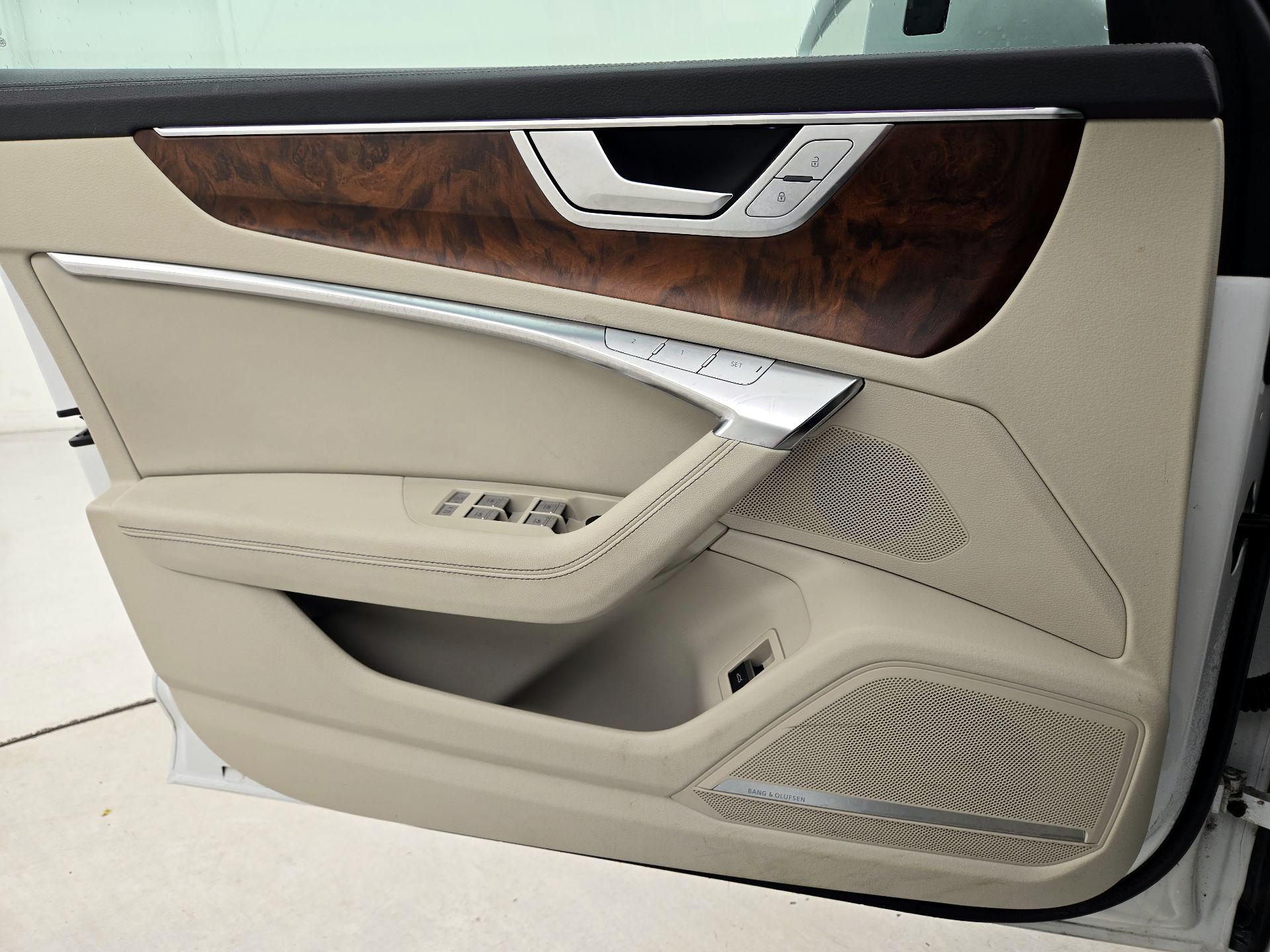 Thumbnail: 2023 Audi A6 - 12