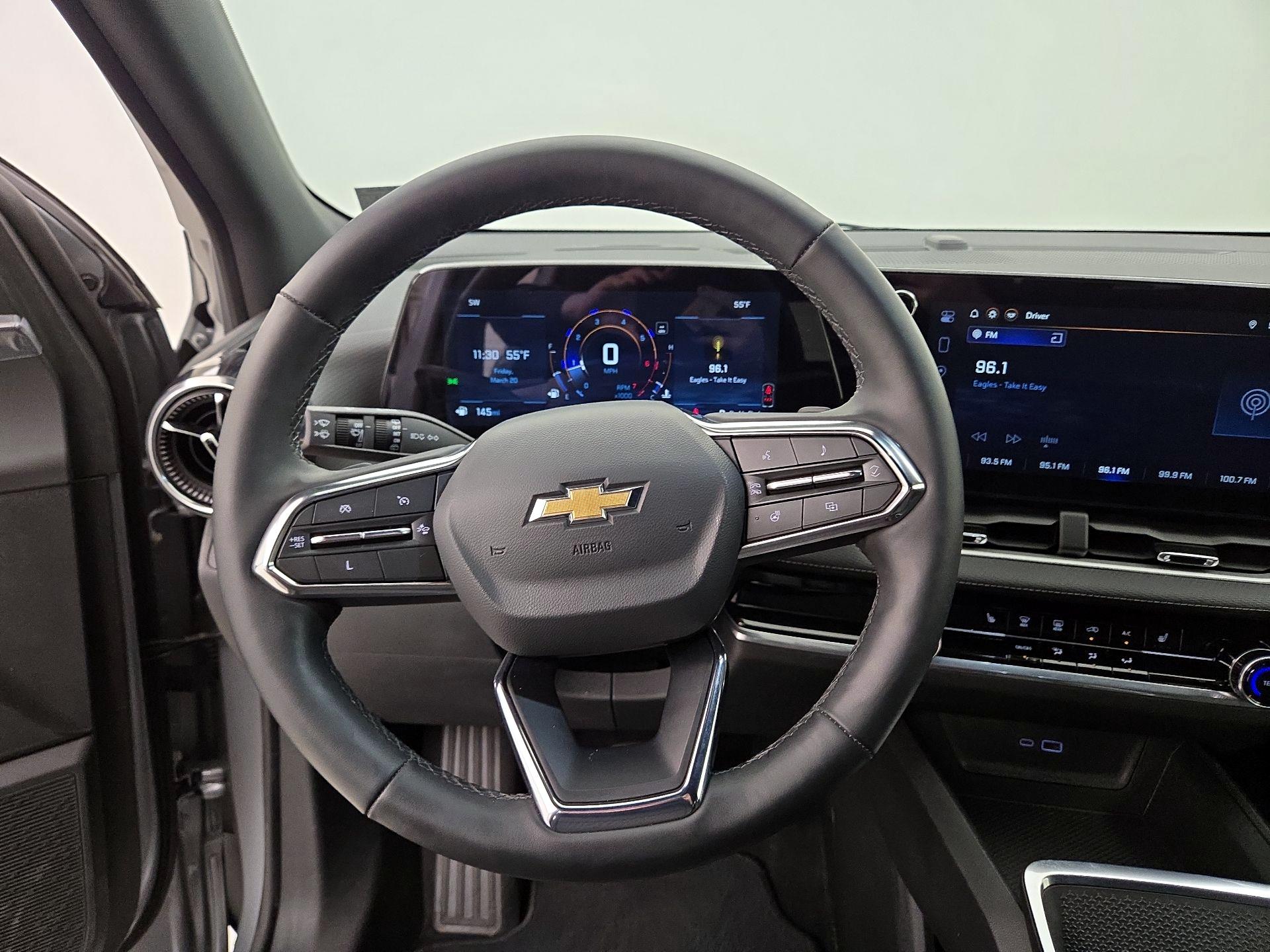 Thumbnail: 2025 Chevrolet Equinox - 10