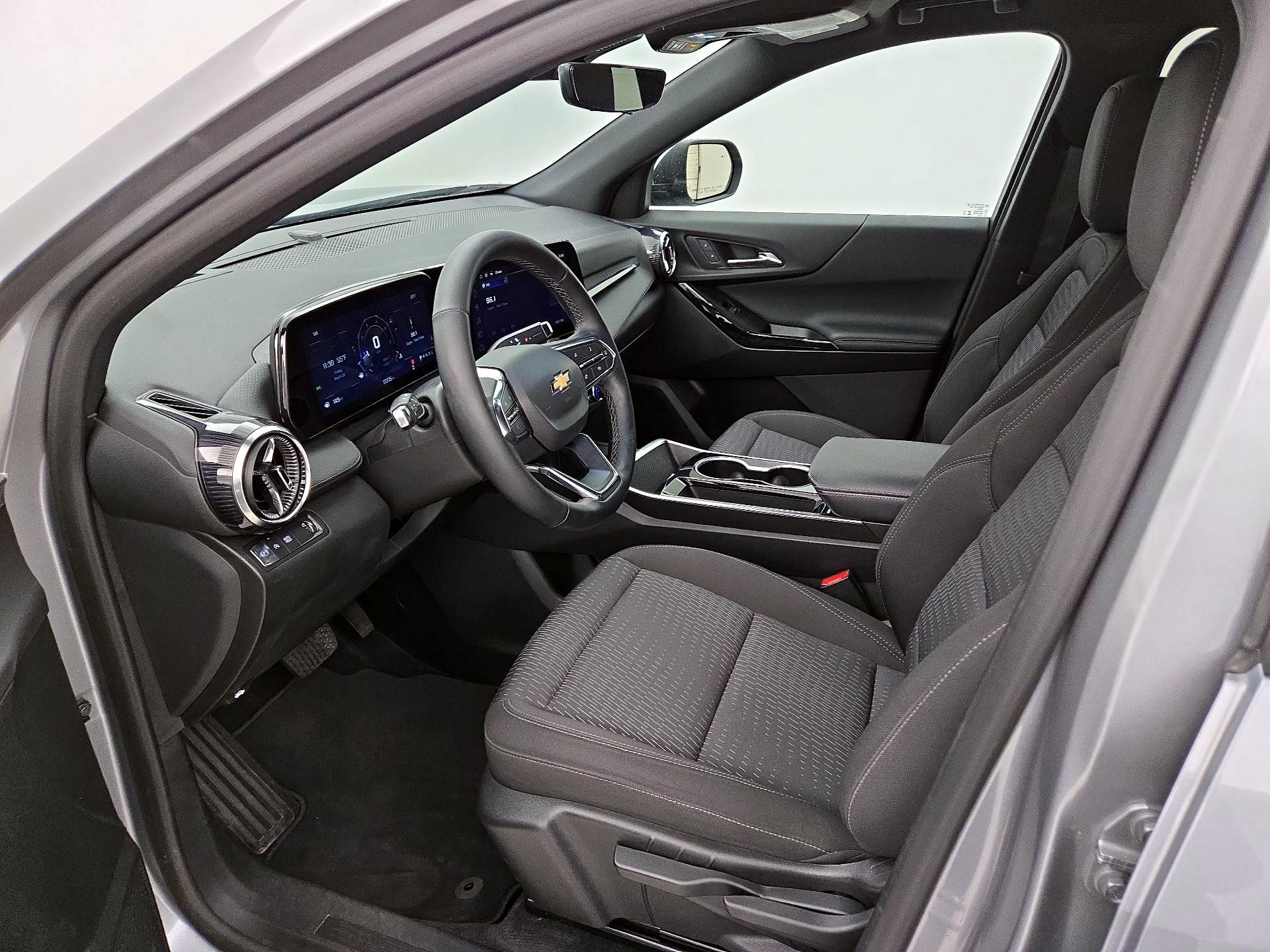 Thumbnail: 2025 Chevrolet Equinox - 11