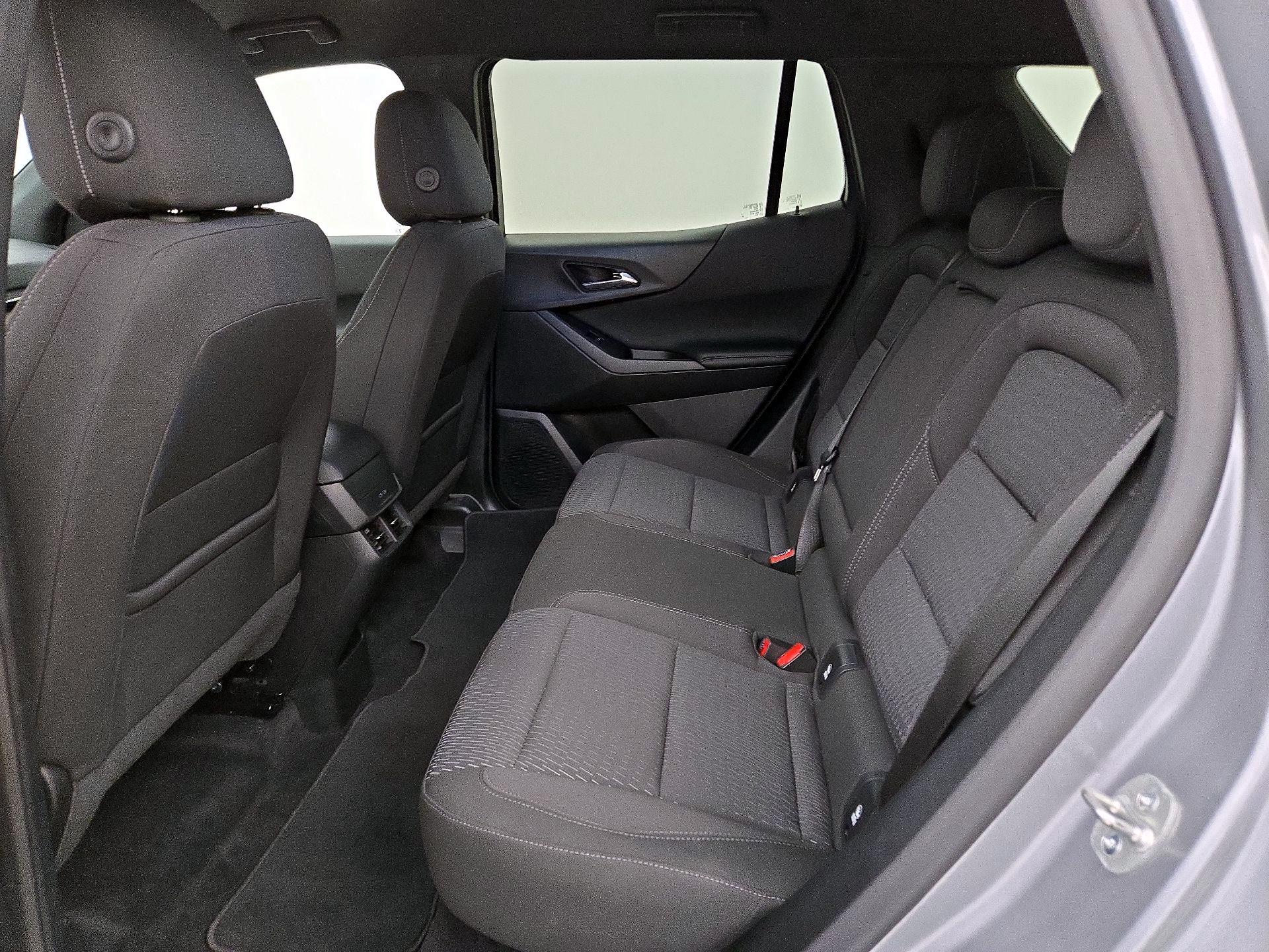 Thumbnail: 2025 Chevrolet Equinox - 20