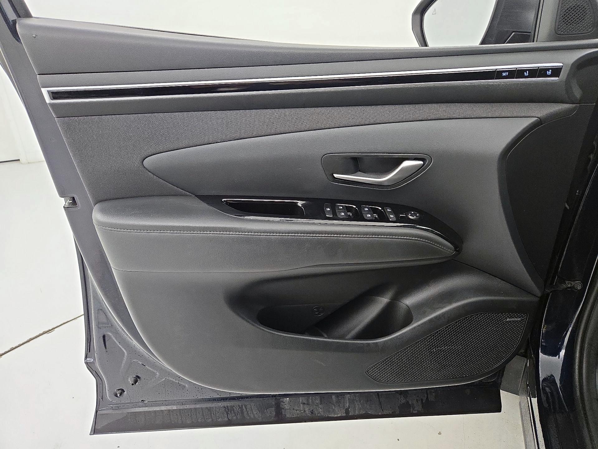 Thumbnail: 2022 Hyundai Tucson - 12