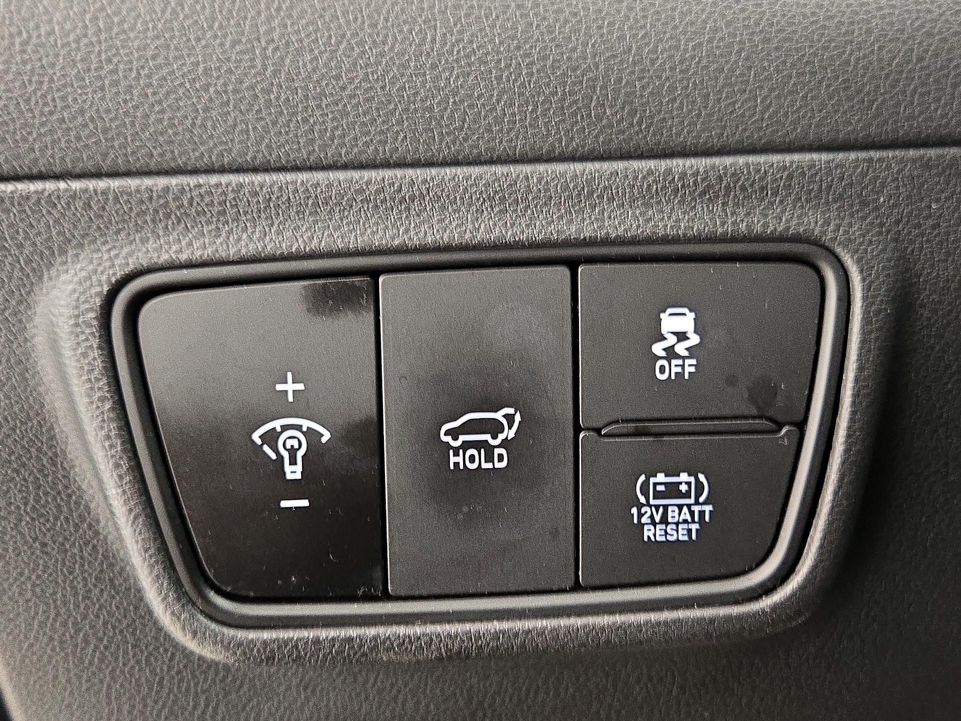 Thumbnail: 2022 Hyundai Tucson - 13