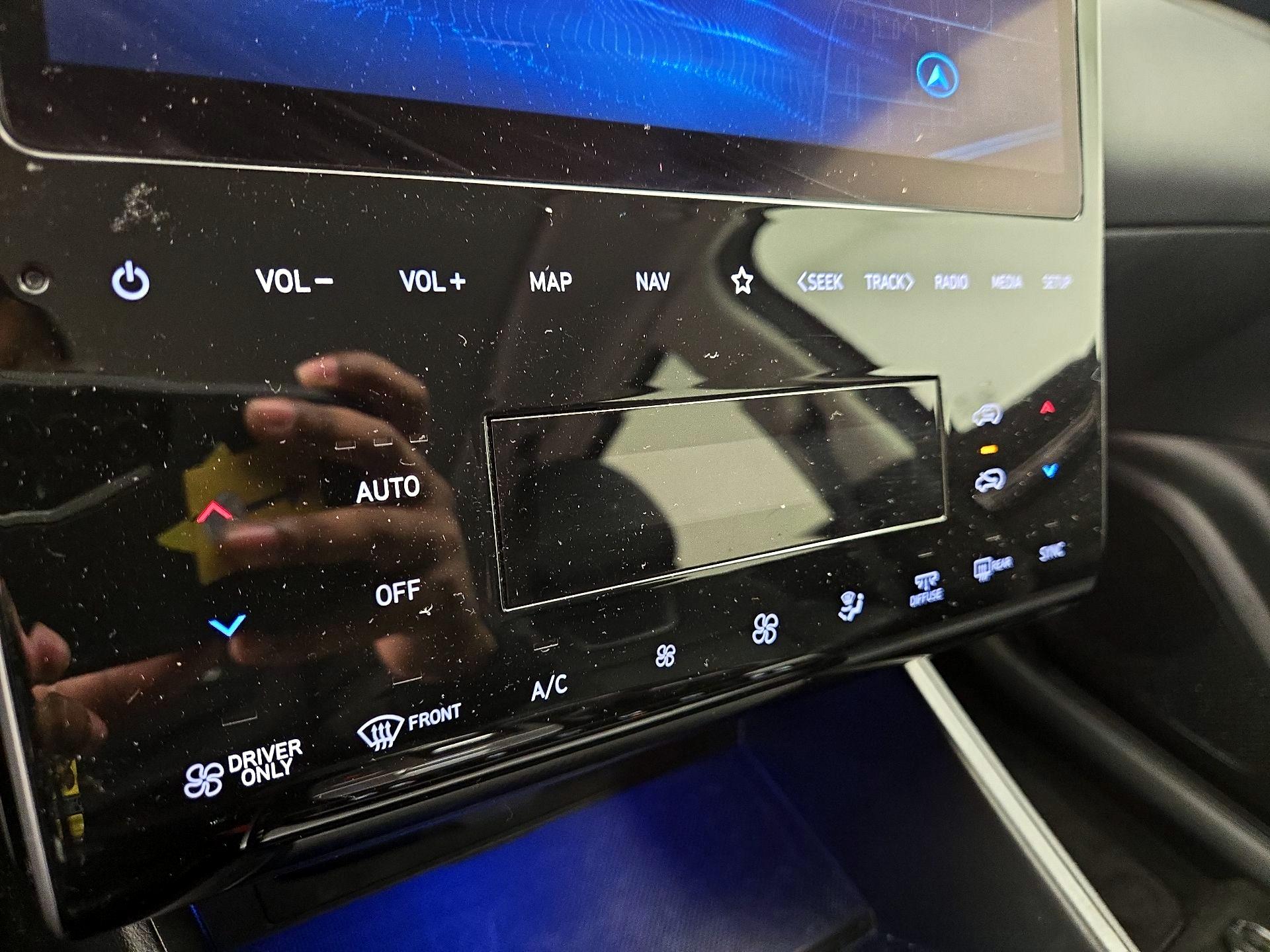 Thumbnail: 2022 Hyundai Tucson - 16