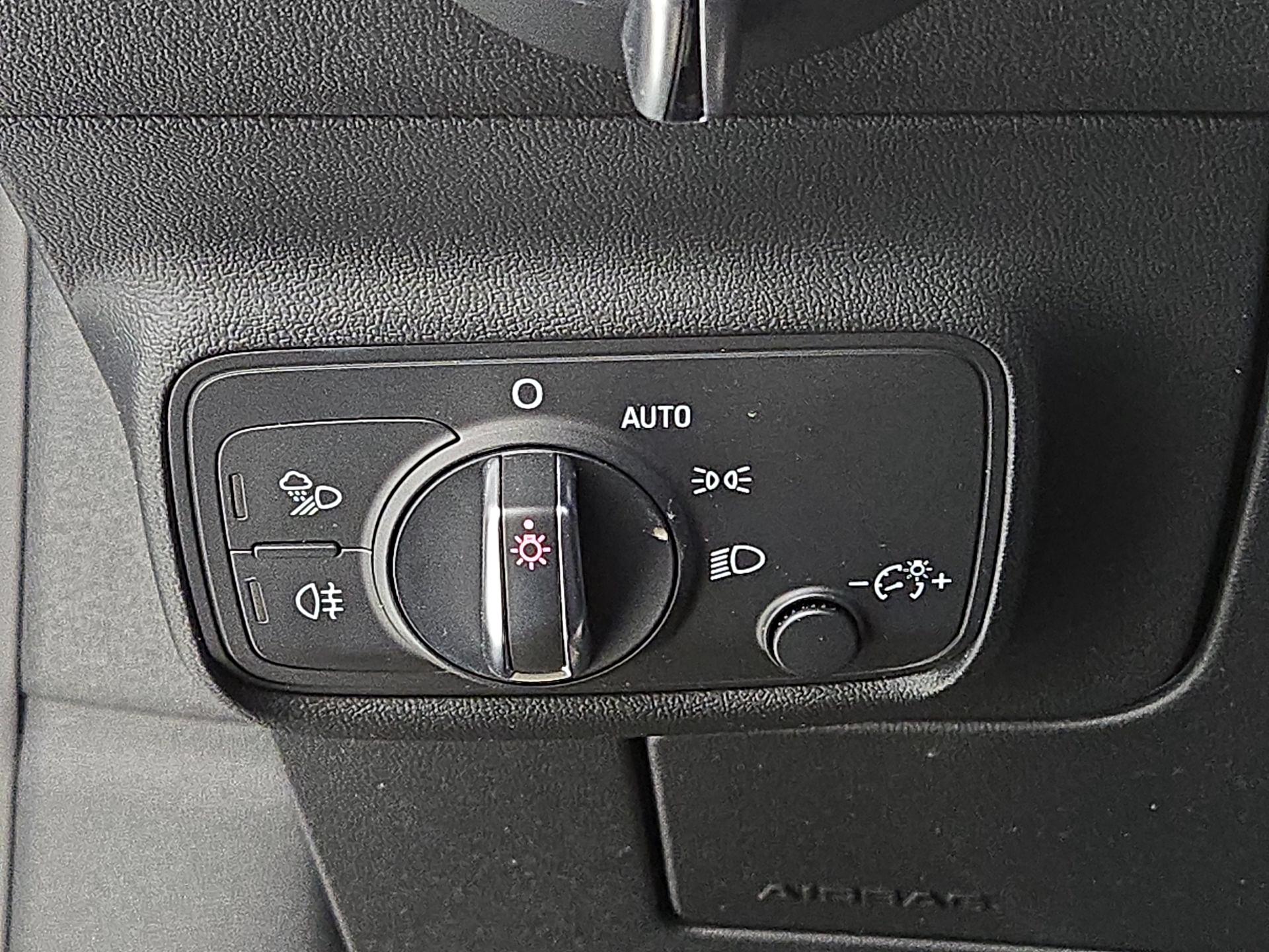 Thumbnail: 2018 Audi TT - 13