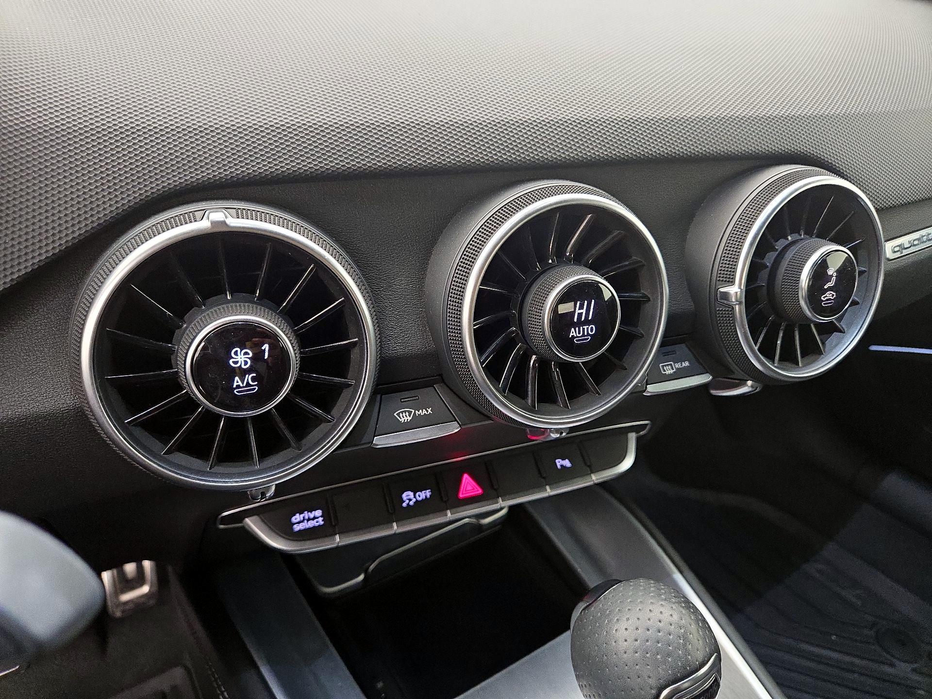 Thumbnail: 2018 Audi TT - 17