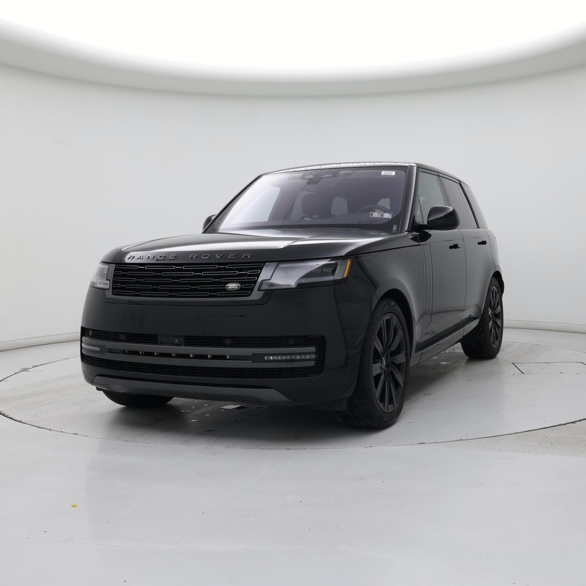 Thumbnail: 2023 Land Rover Range Rover - 4